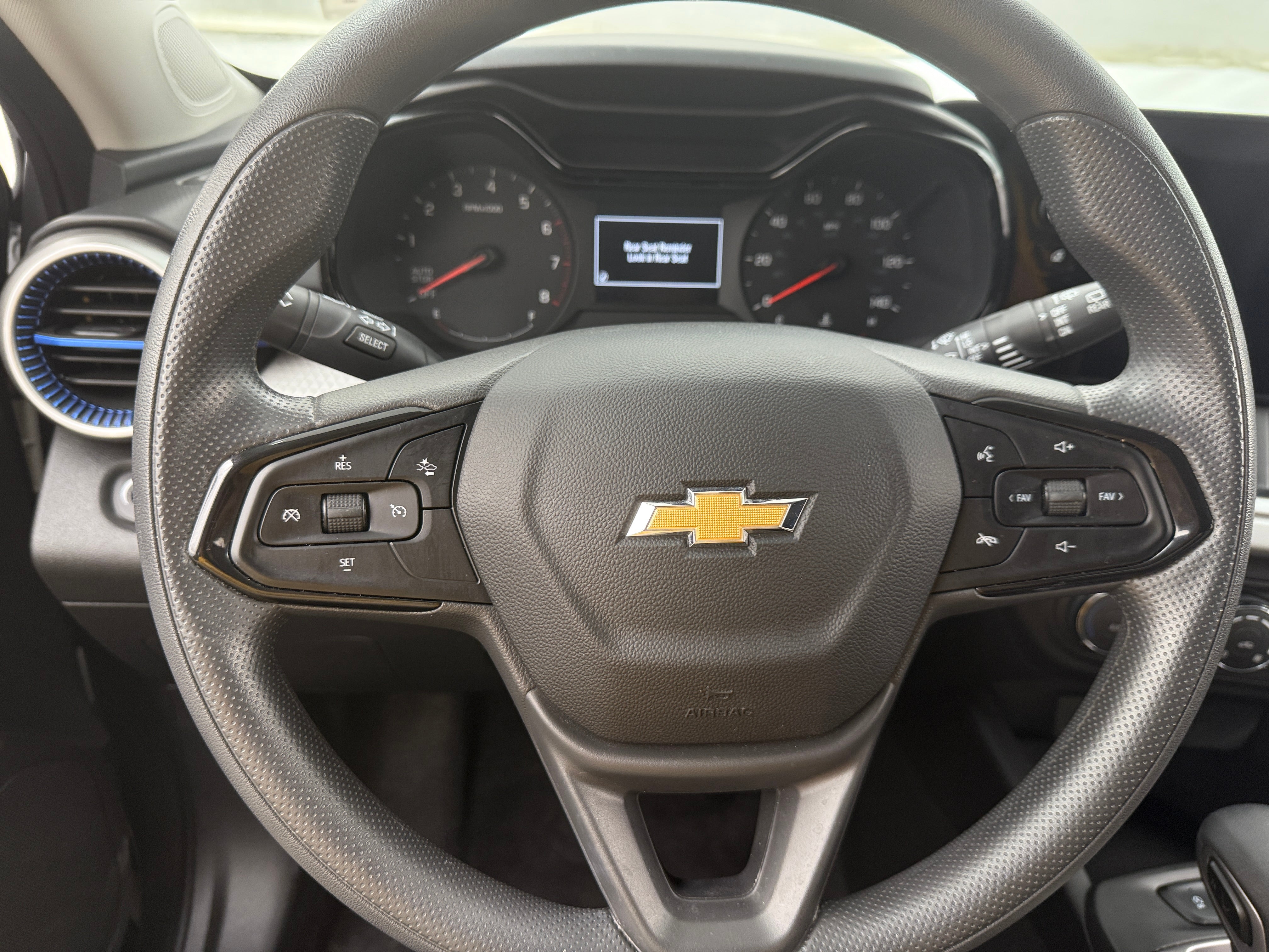 2024 Chevrolet Trax LS 5