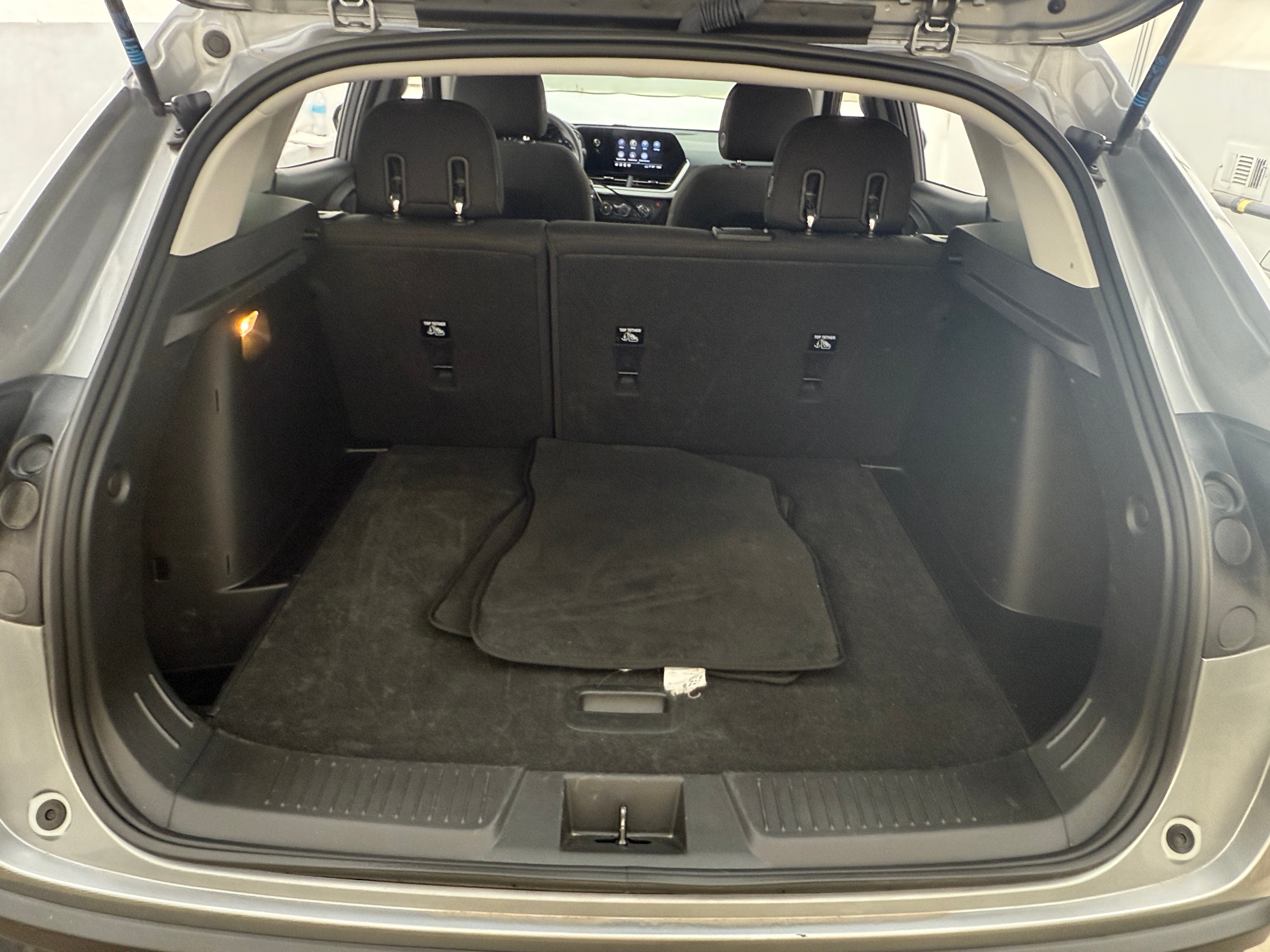 2024 Chevrolet Trax LS 7