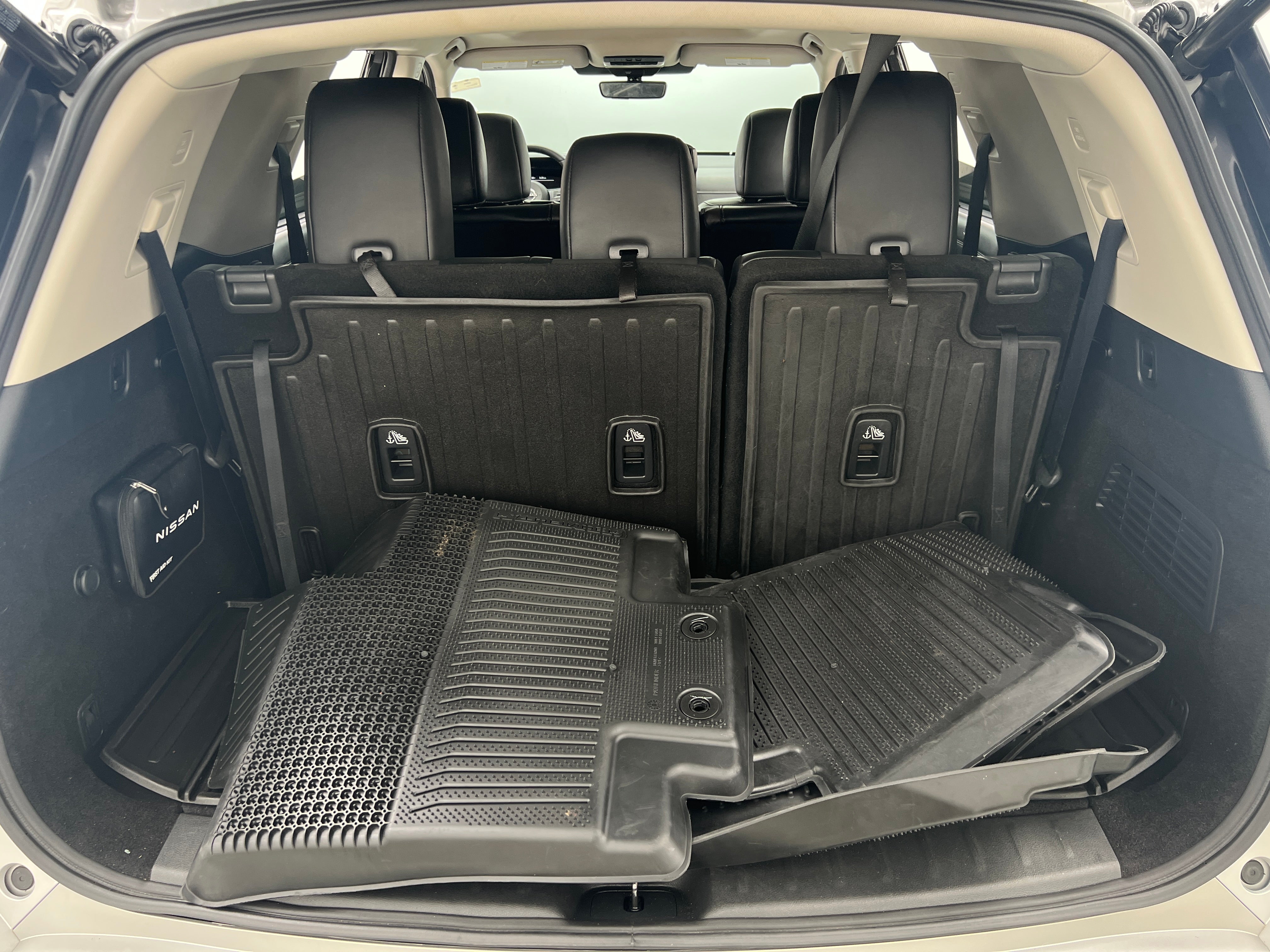 2023 Nissan Pathfinder Platinum 6