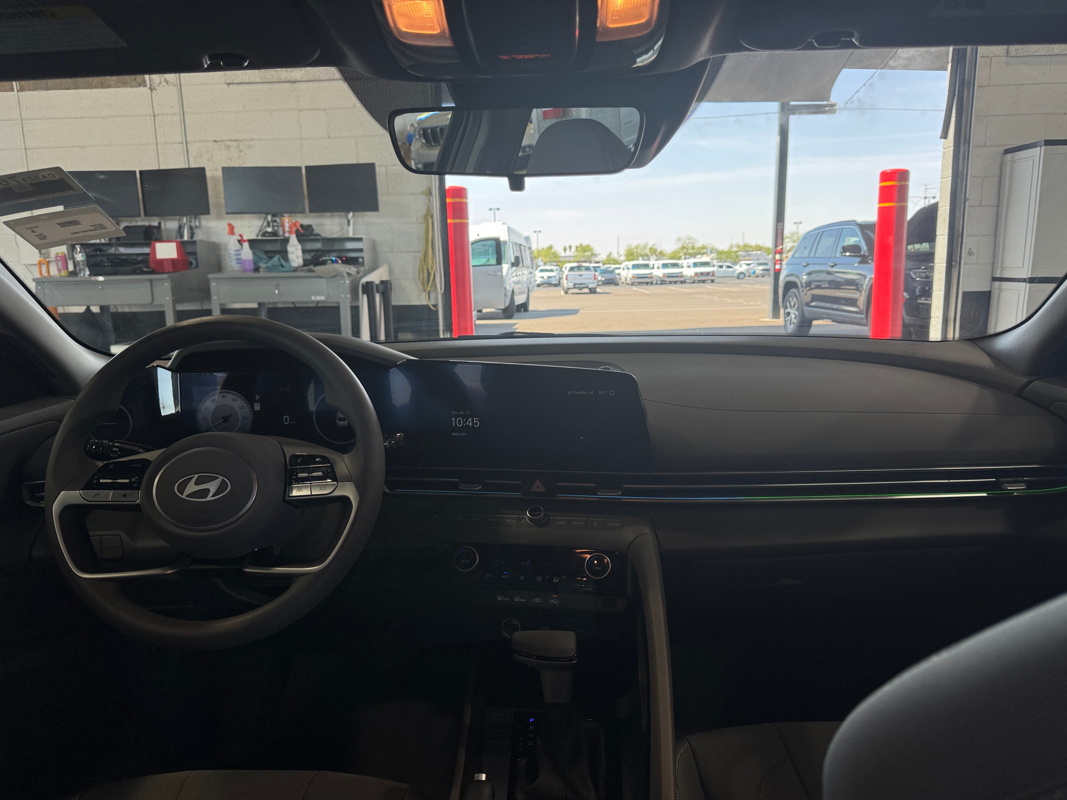2024 Hyundai Elantra SEL 3