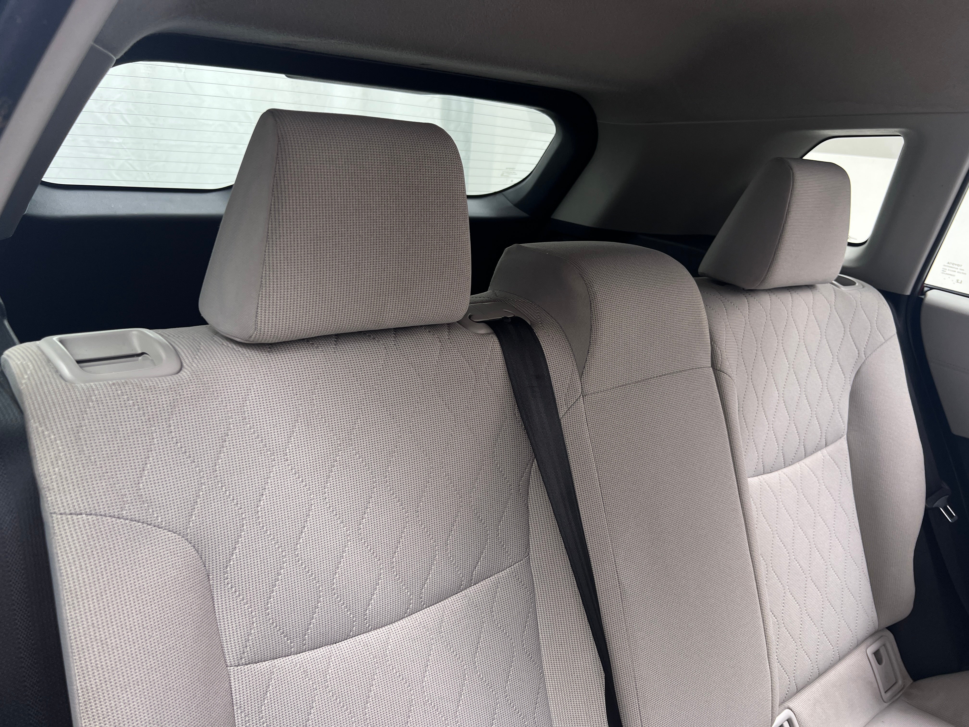 2022 Toyota Corolla Cross LE 6