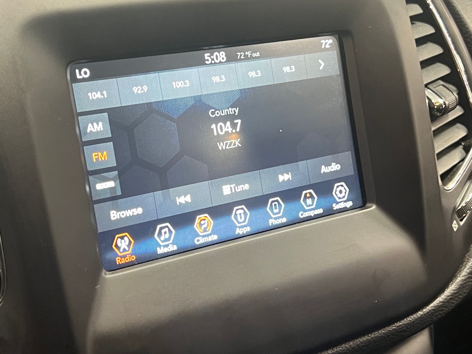 Thumbnail: 2019 Jeep Compass - 4