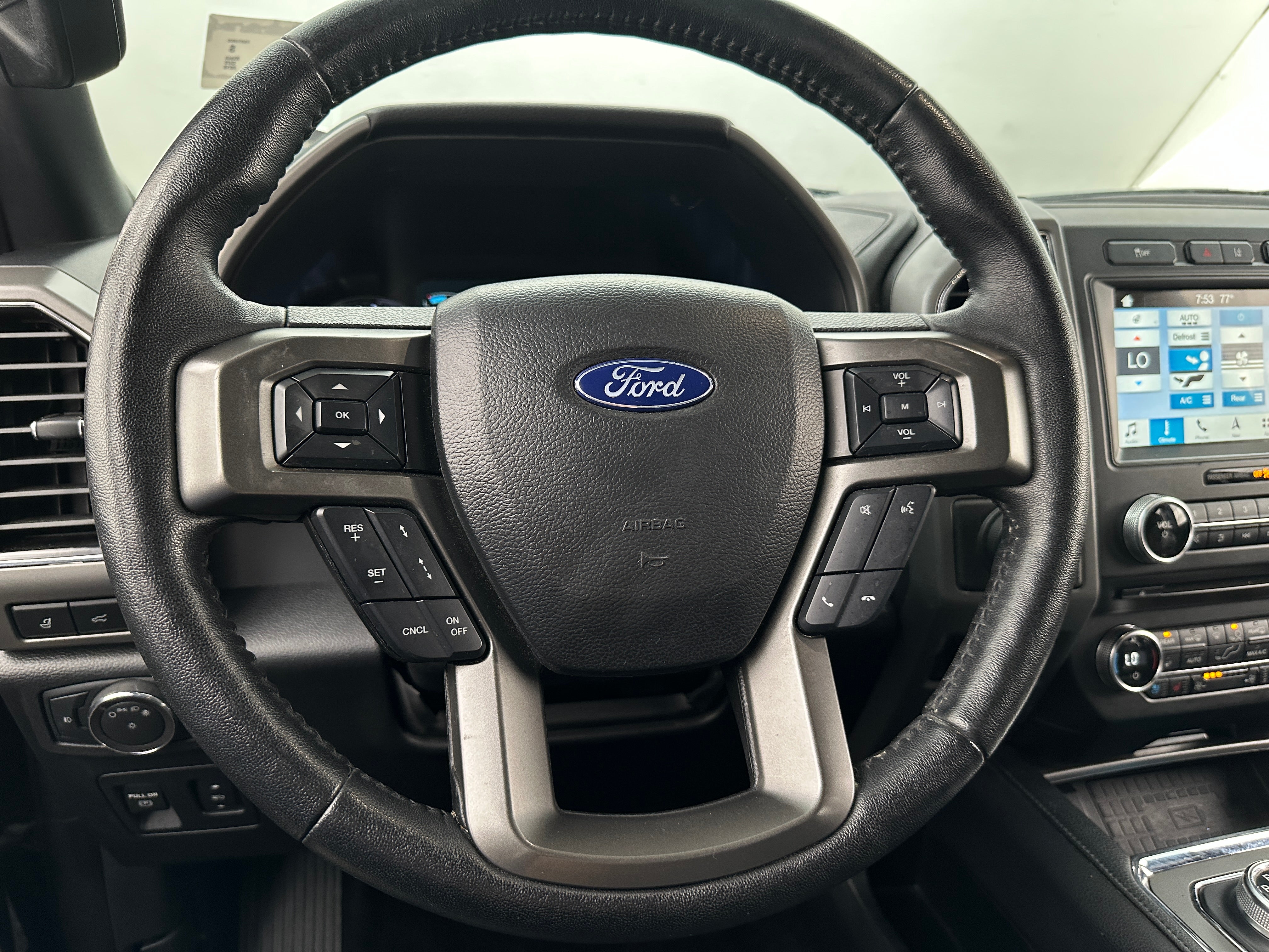 Thumbnail: 2018 Ford Expedition MAX - 4