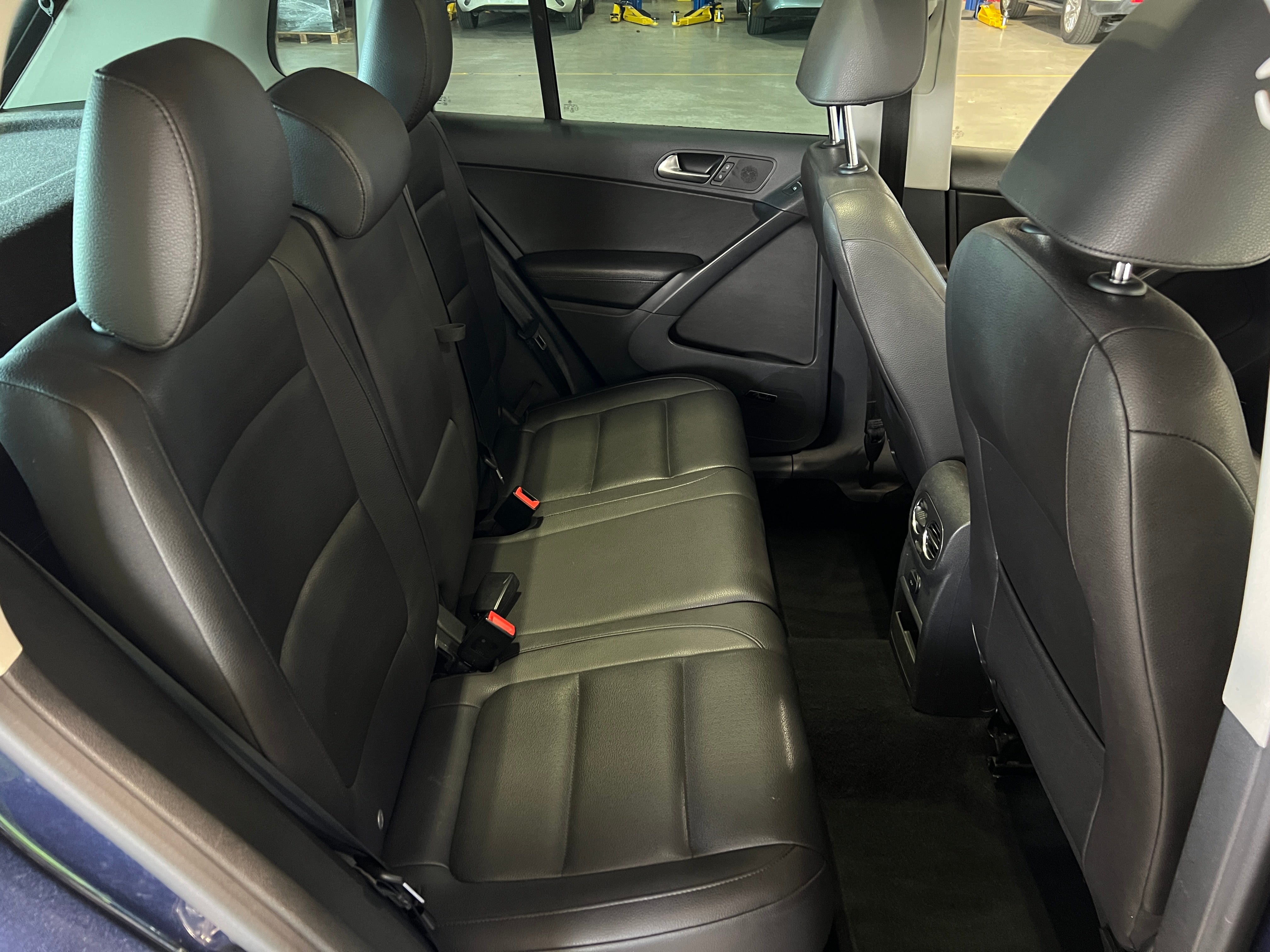 2015 Volkswagen Tiguan SEL 5