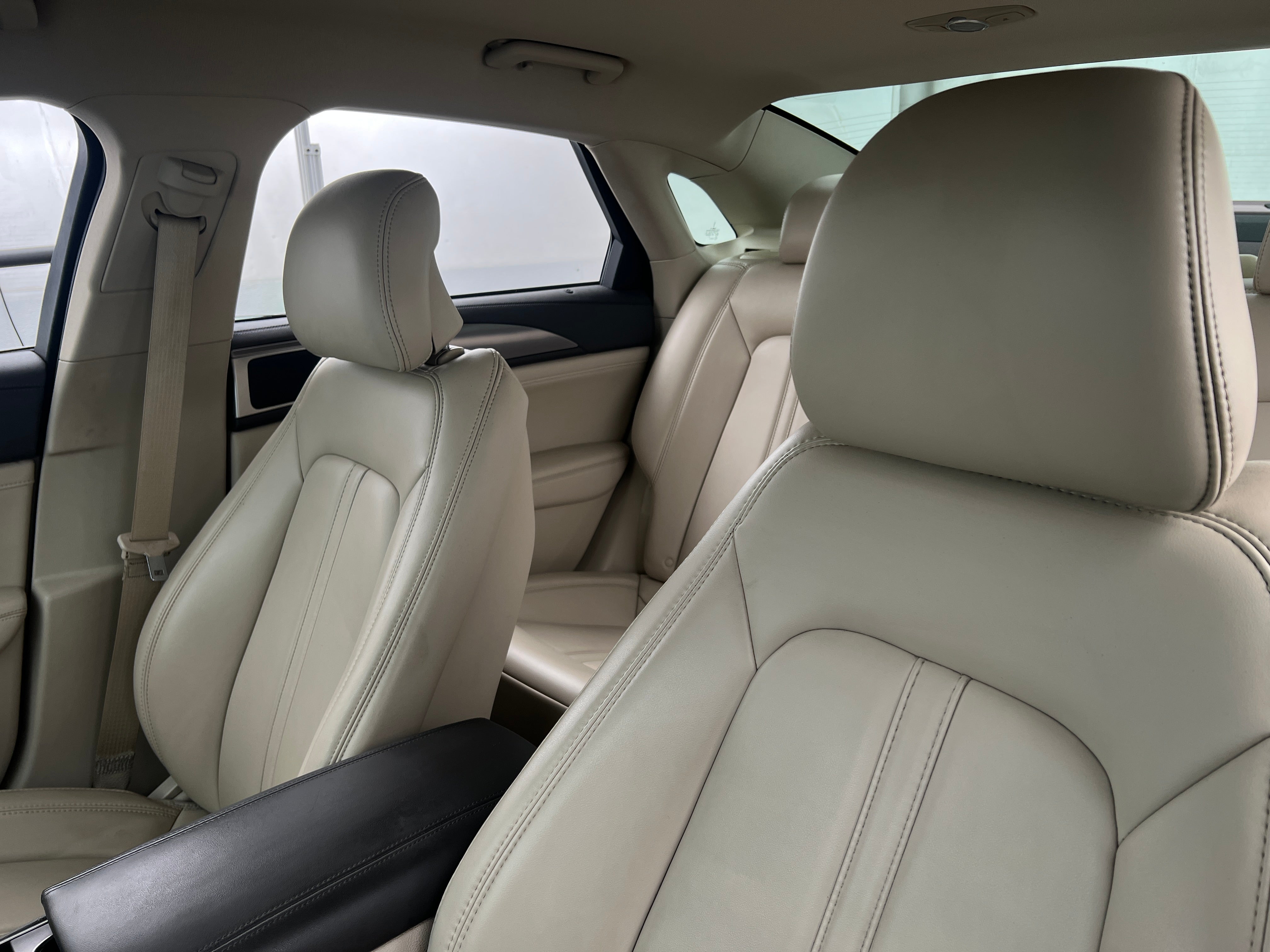 2019 Lincoln MKZ  2