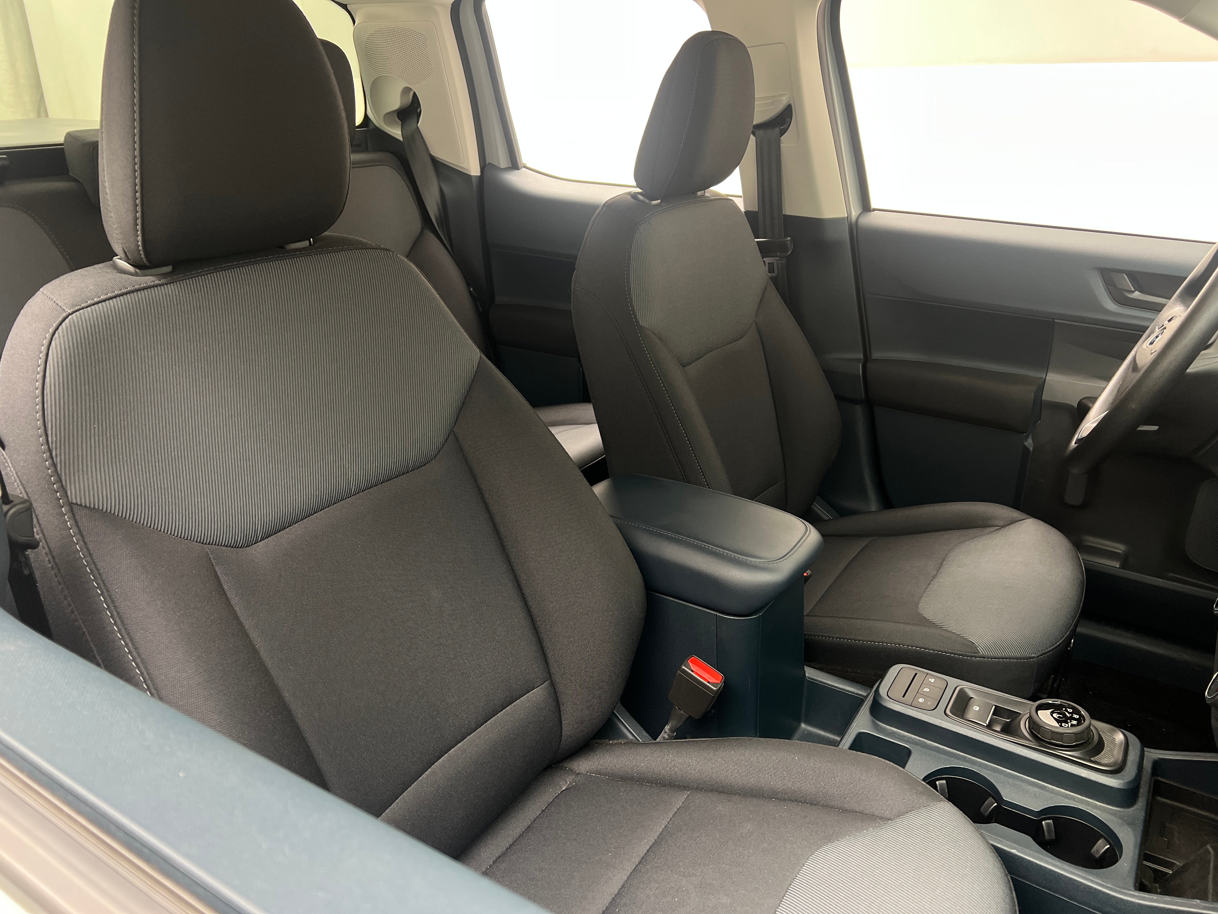 2023 Ford Maverick XL 2