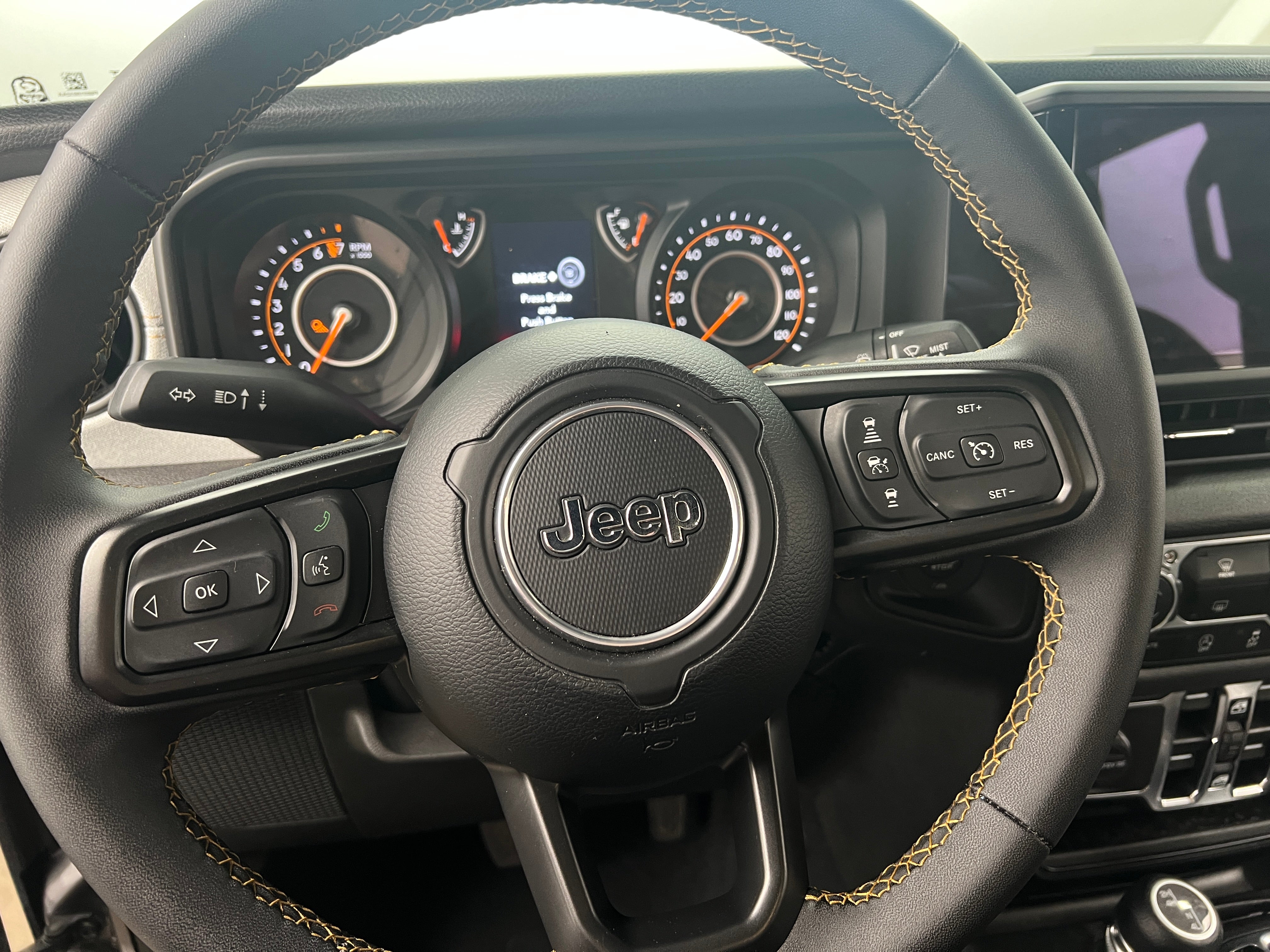Thumbnail: 2024 Jeep Gladiator - 5