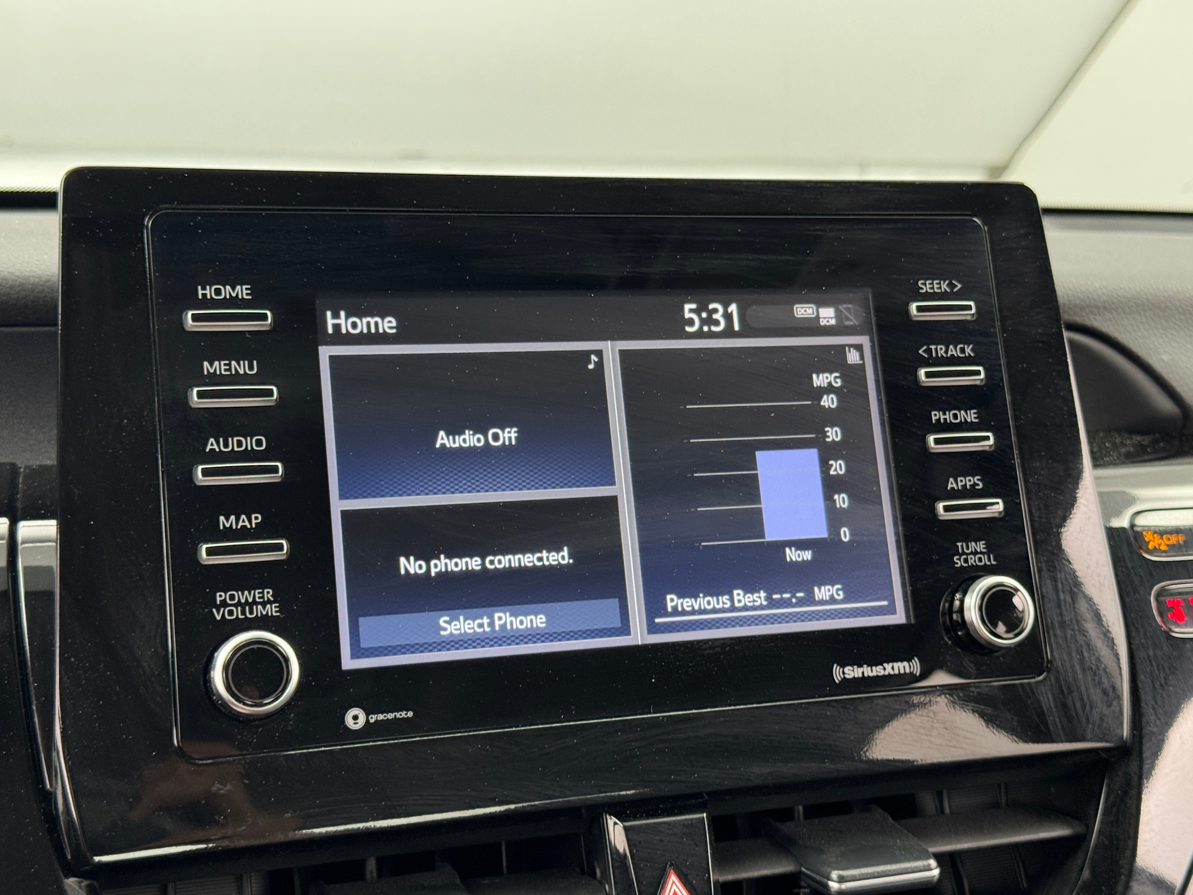 2023 Toyota Camry SE 4