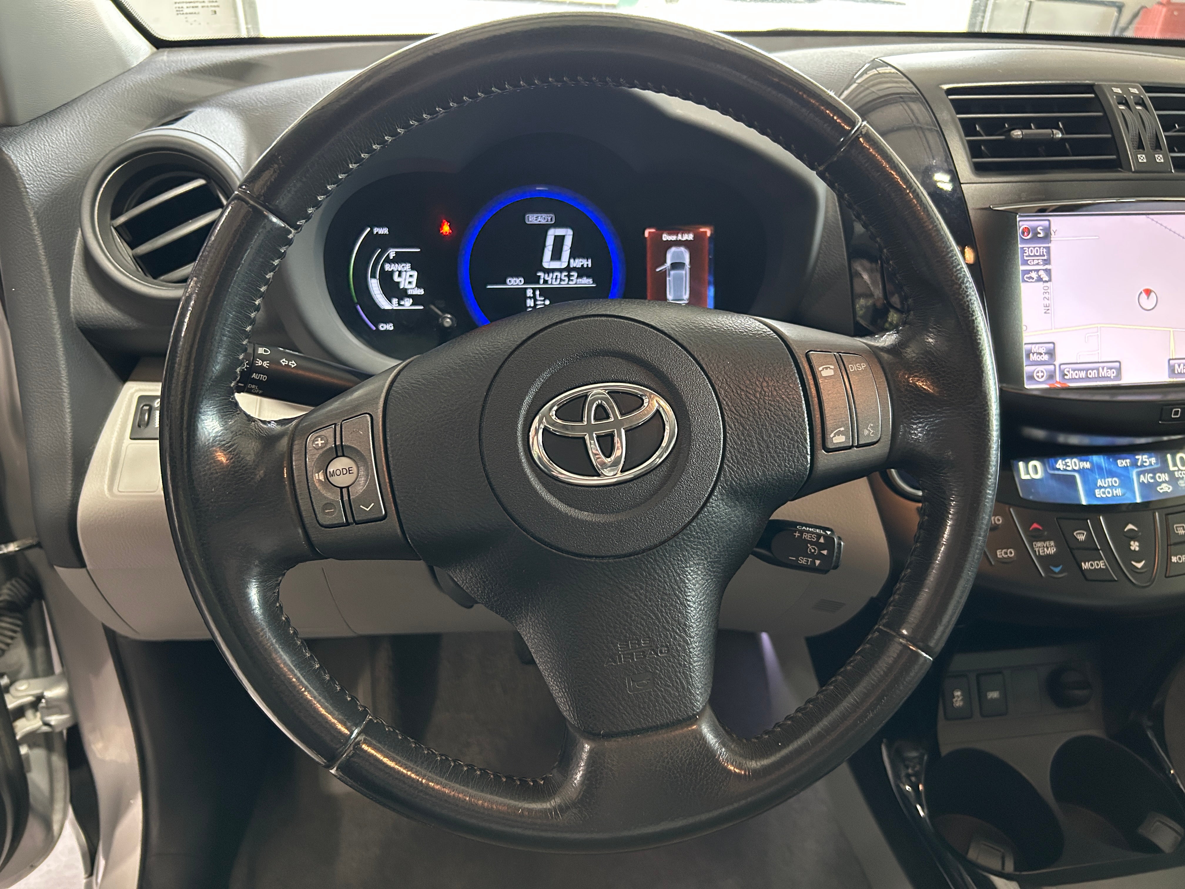 2014 Toyota RAV4 EV 5