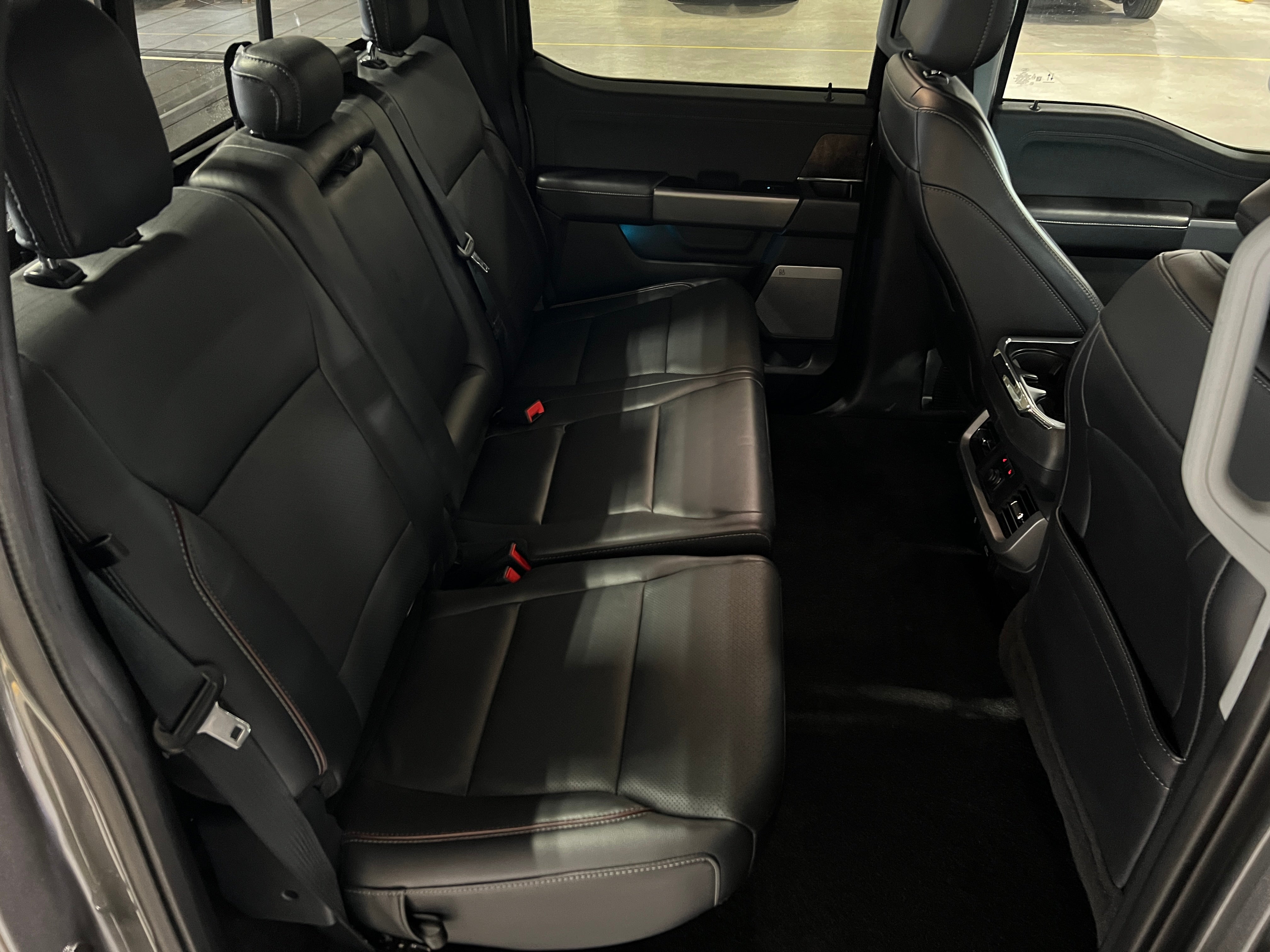 2021 Ford Econoline E-150 5