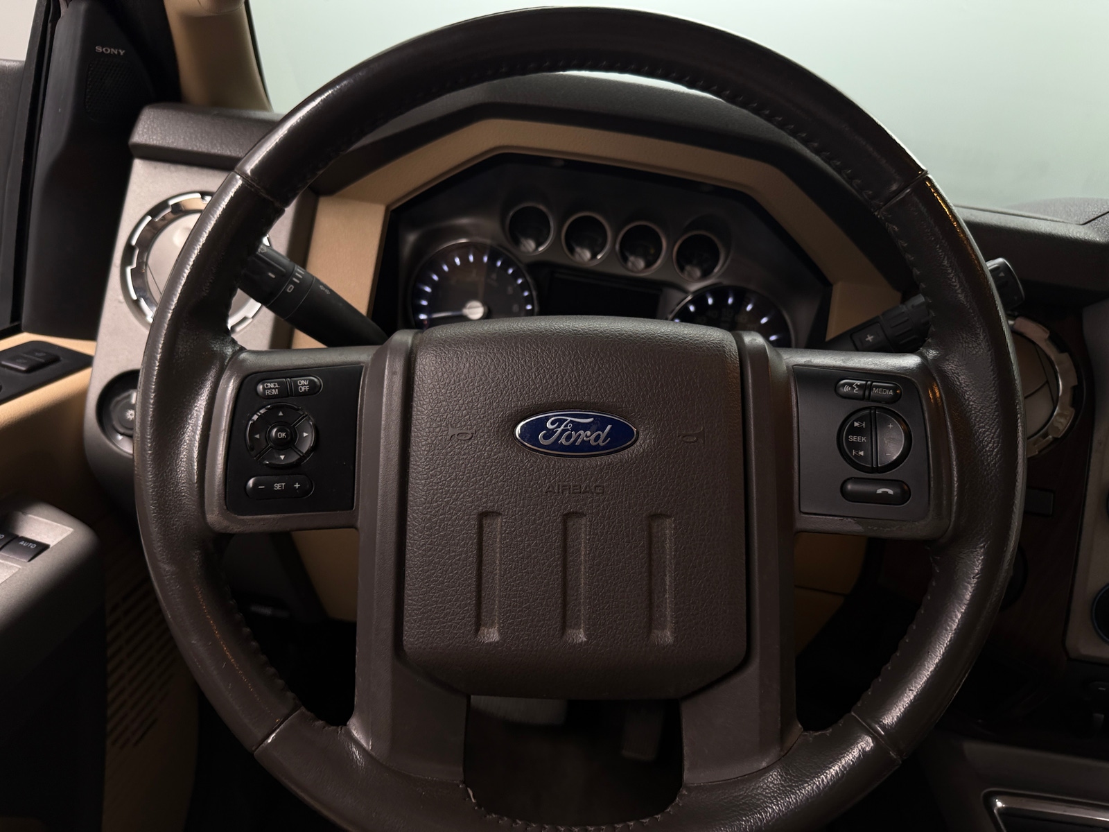 Thumbnail: 2016 Ford Econoline - 4