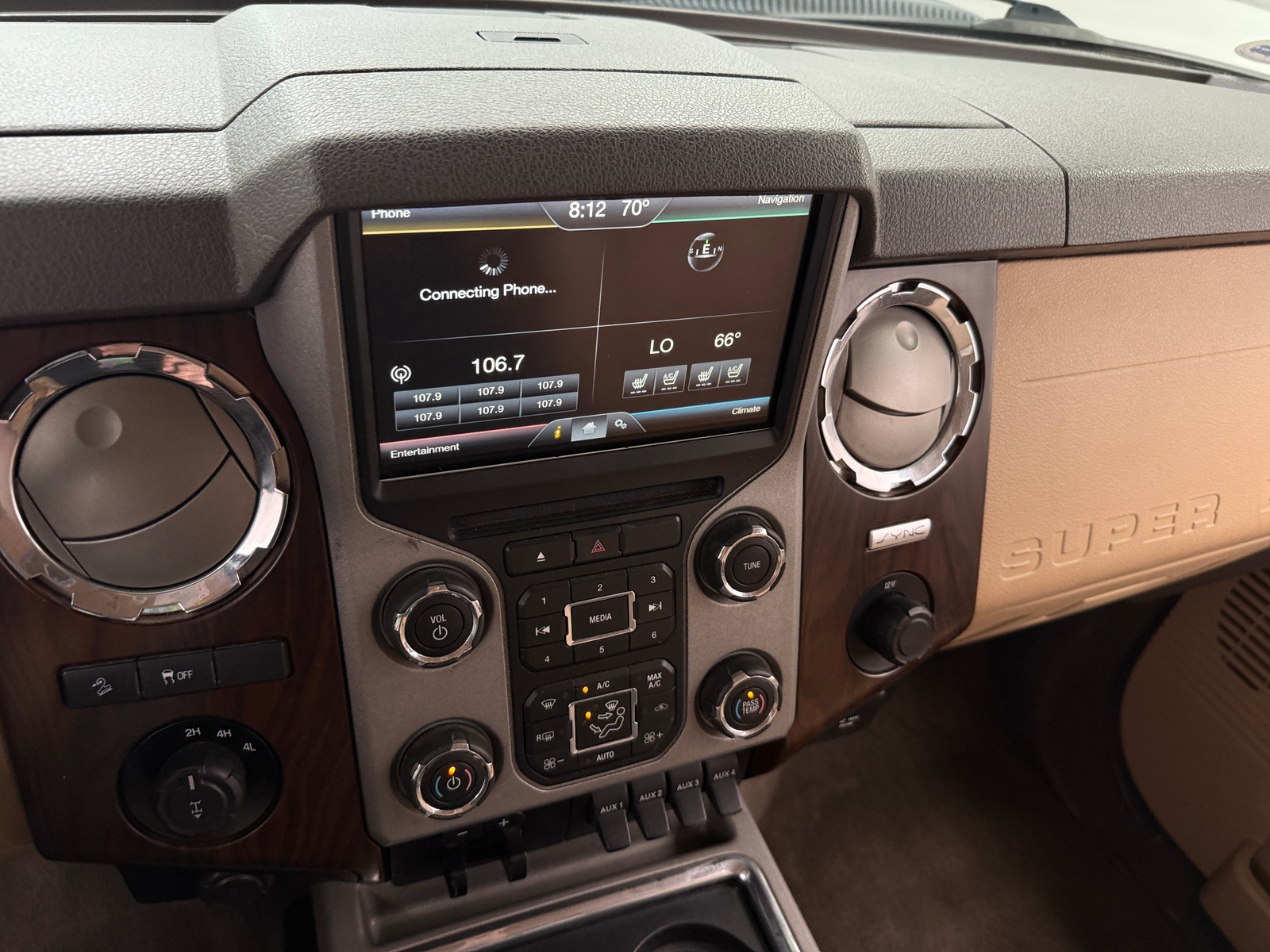 Thumbnail: 2016 Ford Econoline - 3