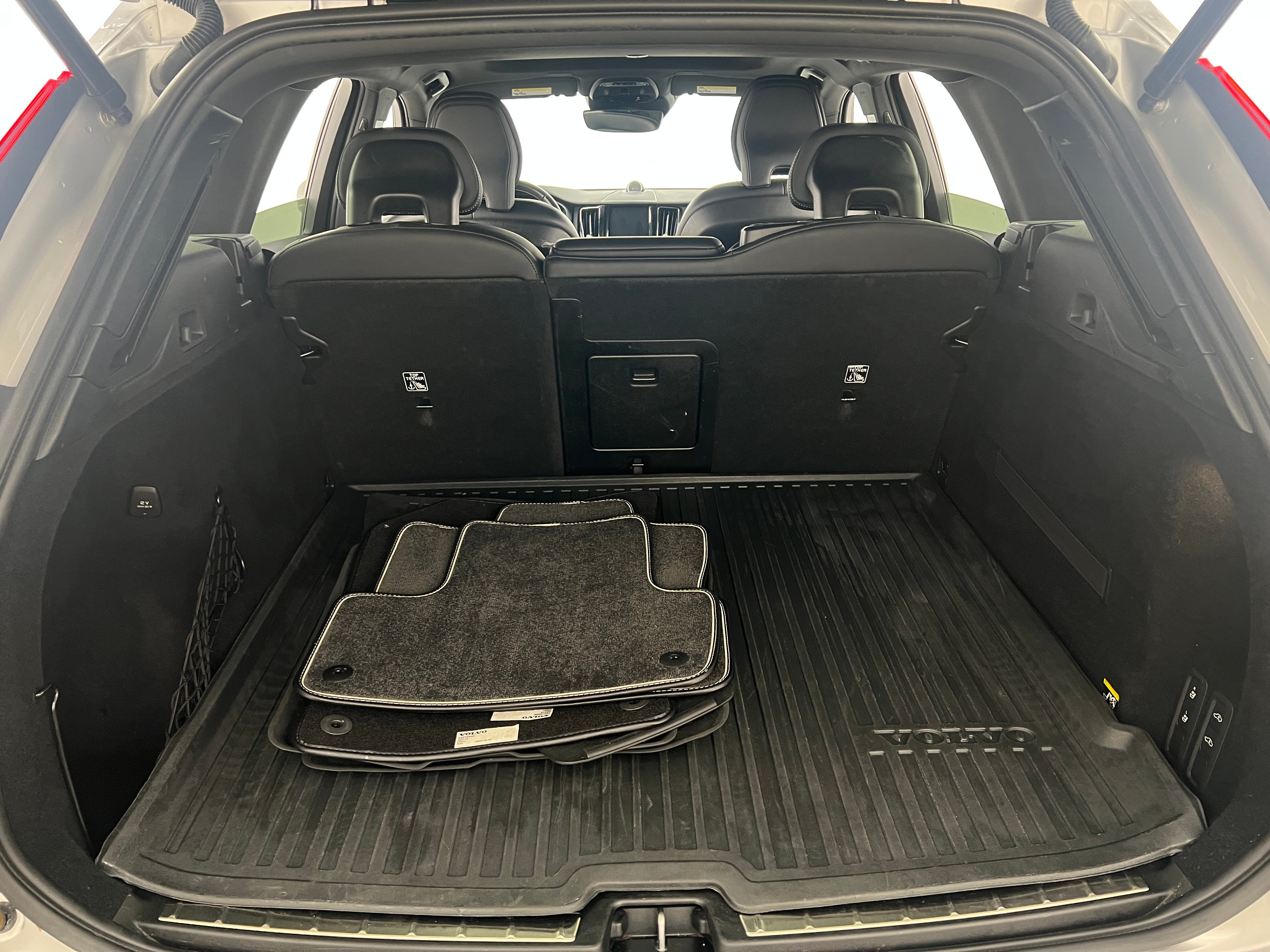 2019 Volvo XC60 T5 R-Design 6