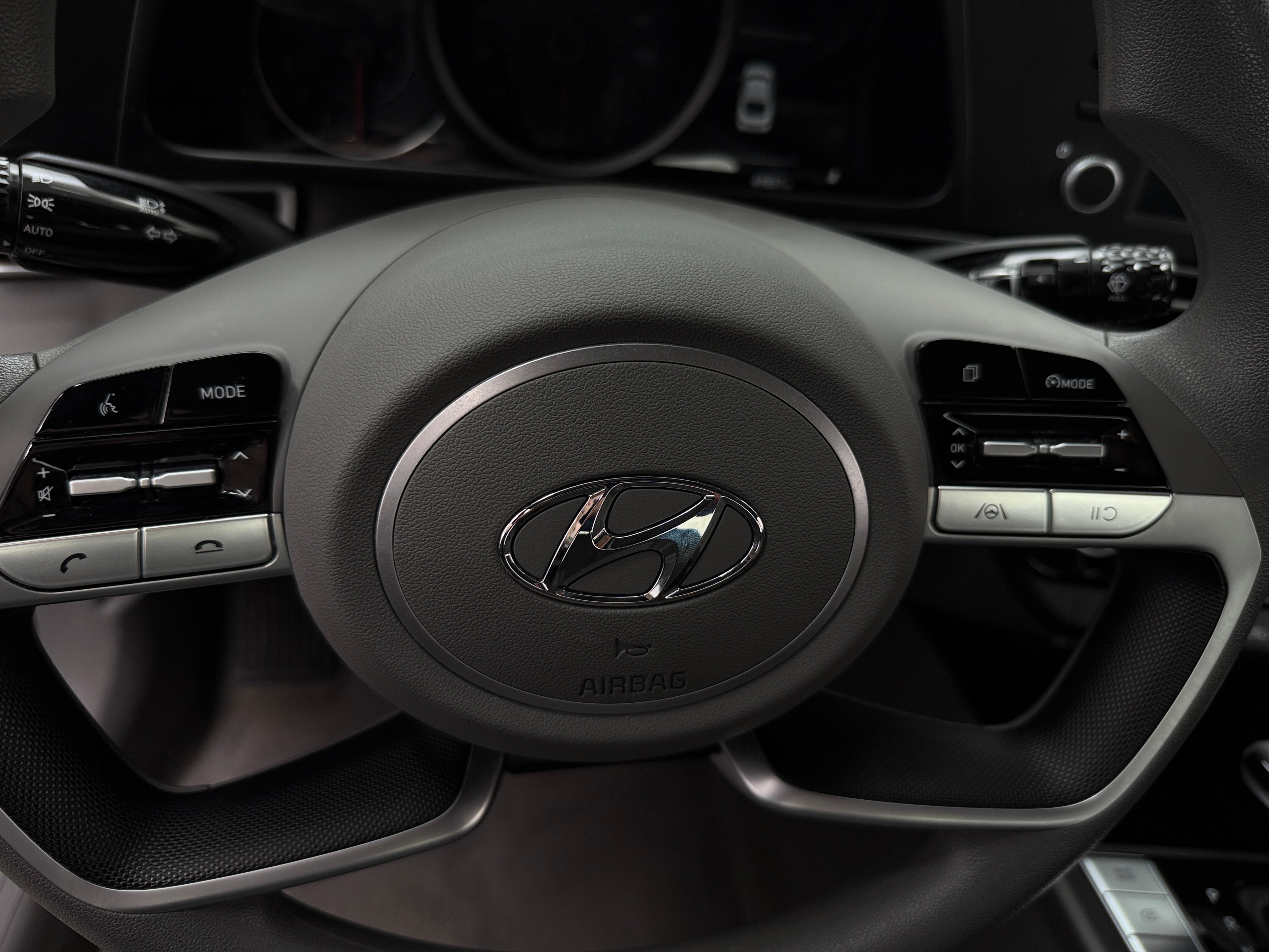 2022 Hyundai Elantra SEL 5
