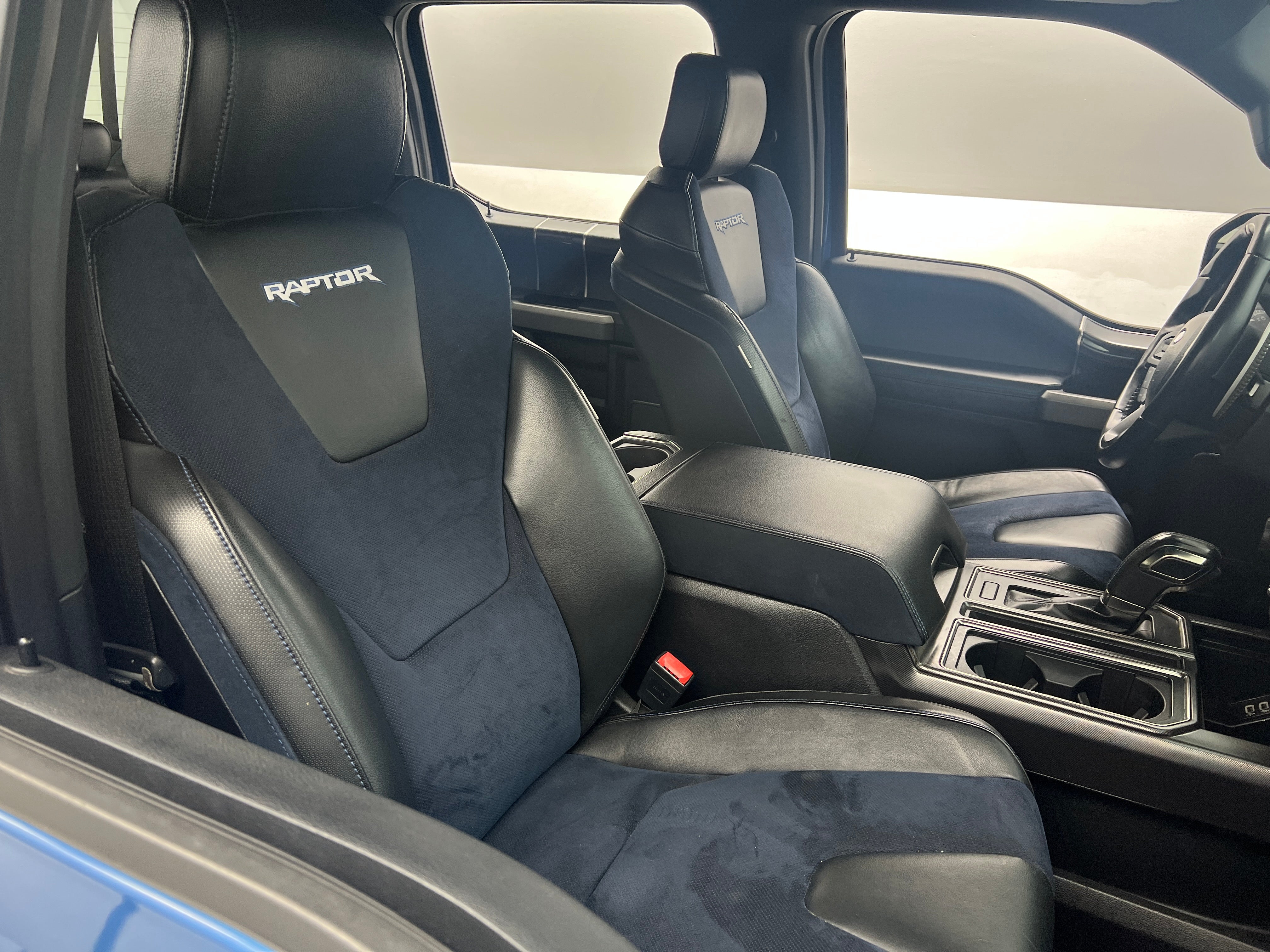 2020 Ford Econoline E-150 2
