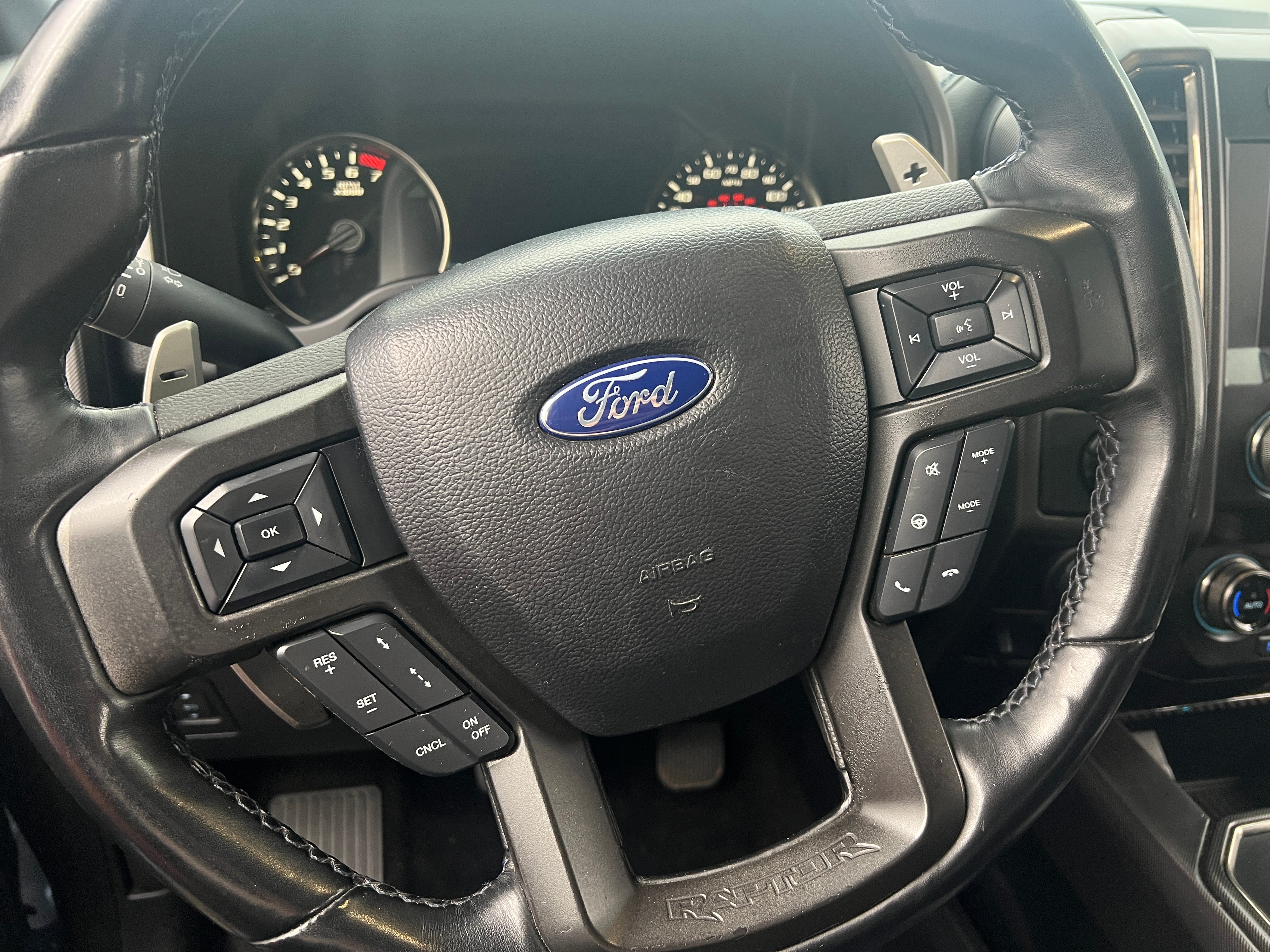 2020 Ford Econoline E-150 5