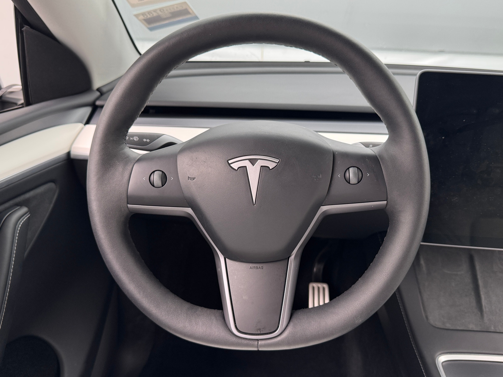 Thumbnail: 2024 Tesla Model Y - 4
