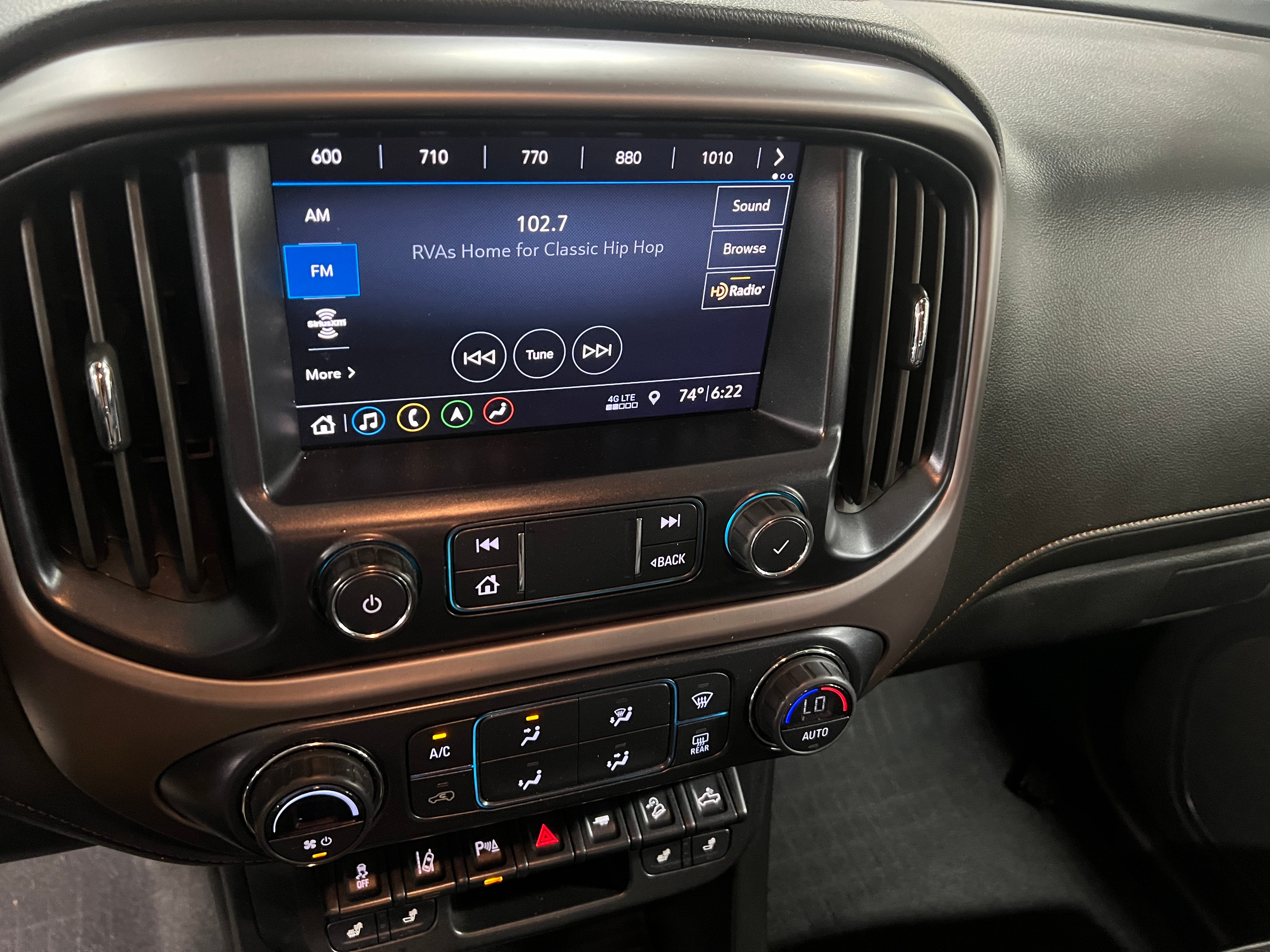 2021 GMC Canyon AT4 3