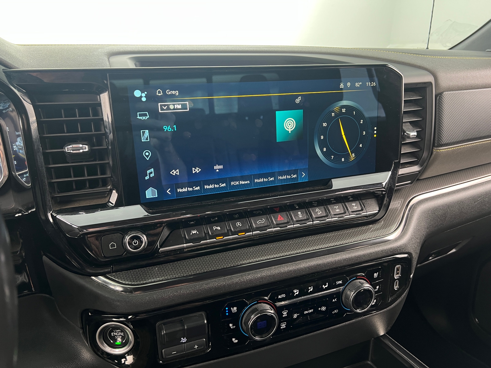 Thumbnail: 2022 Chevrolet Silverado 1500 - 4