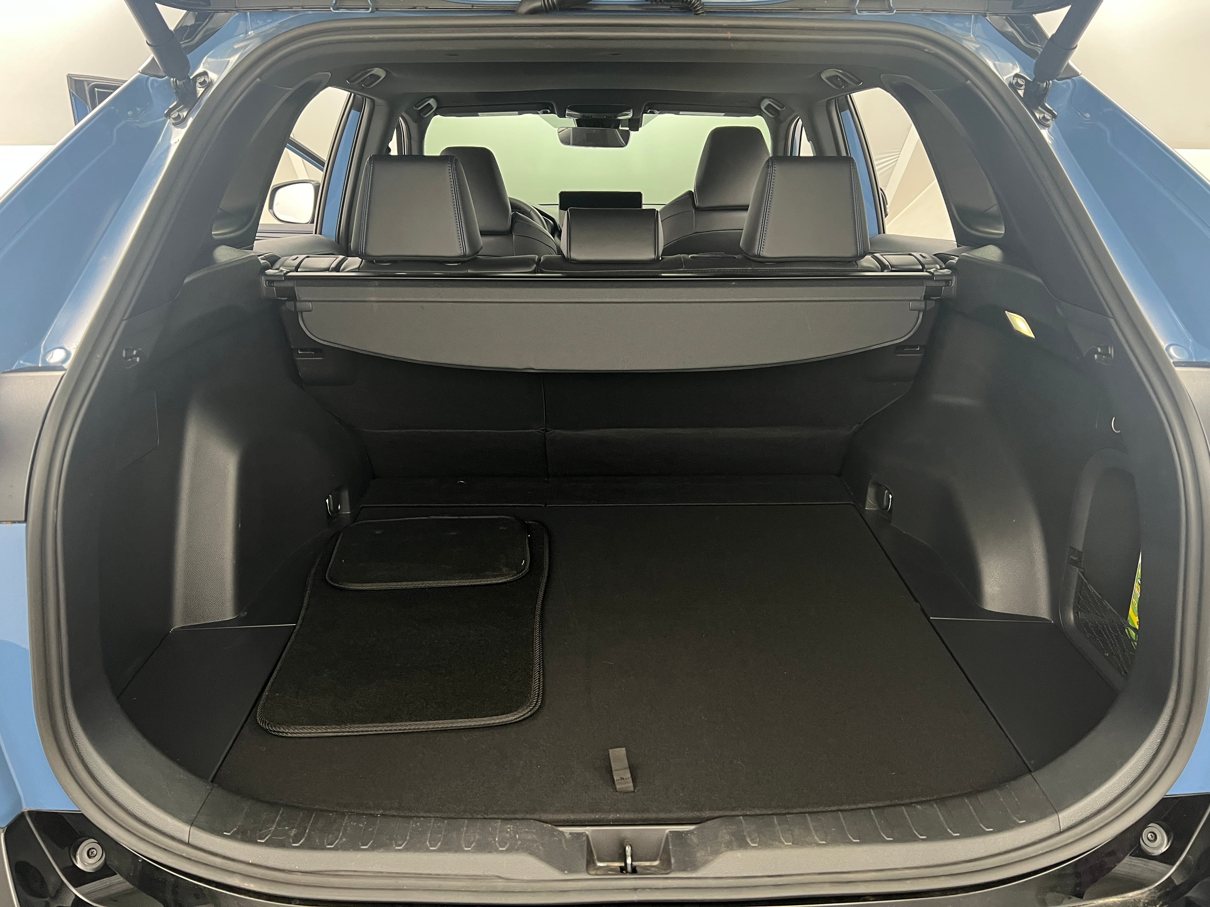 2024 Toyota RAV4 XSE 7