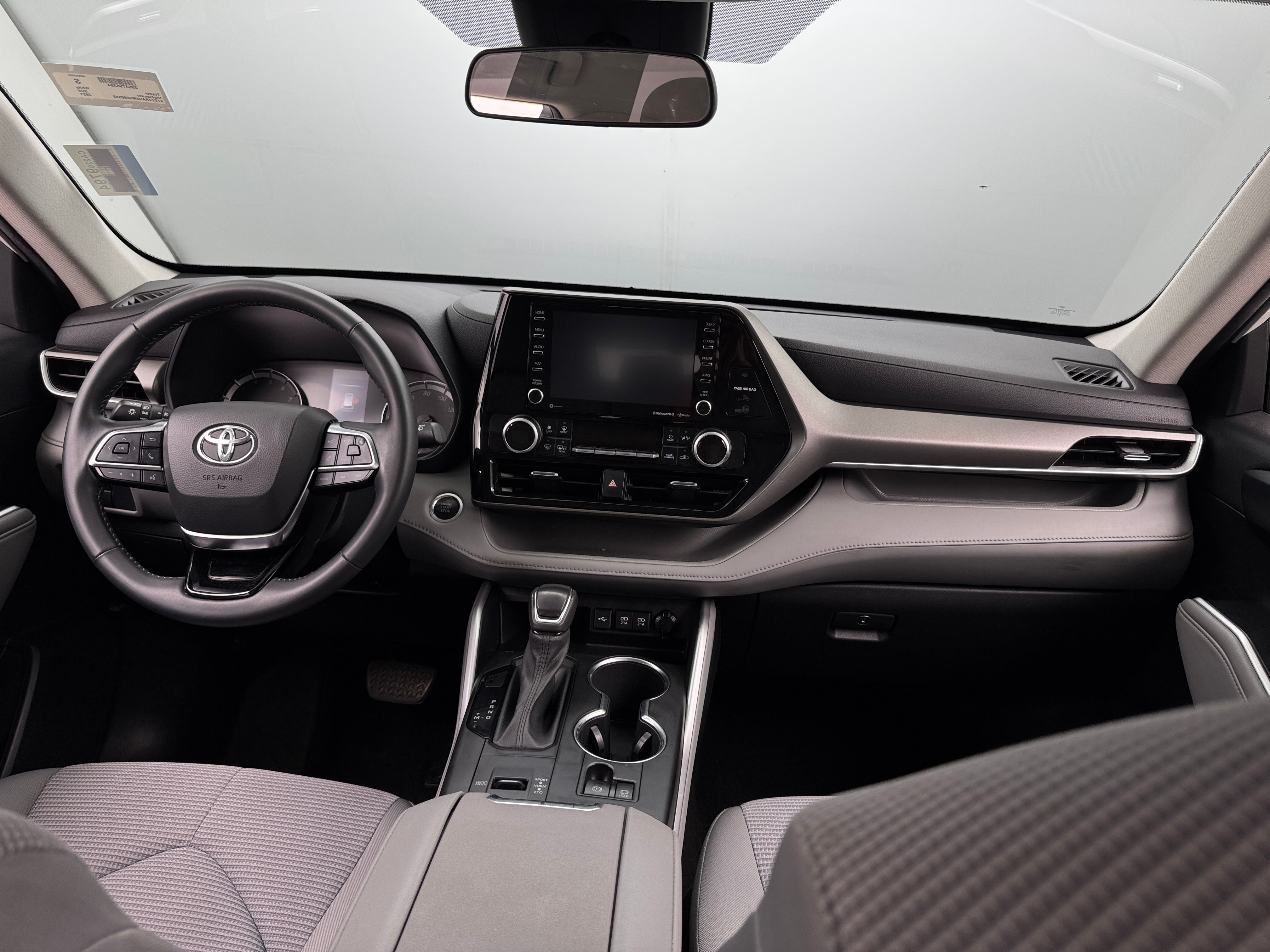 2021 Toyota Highlander LE 3