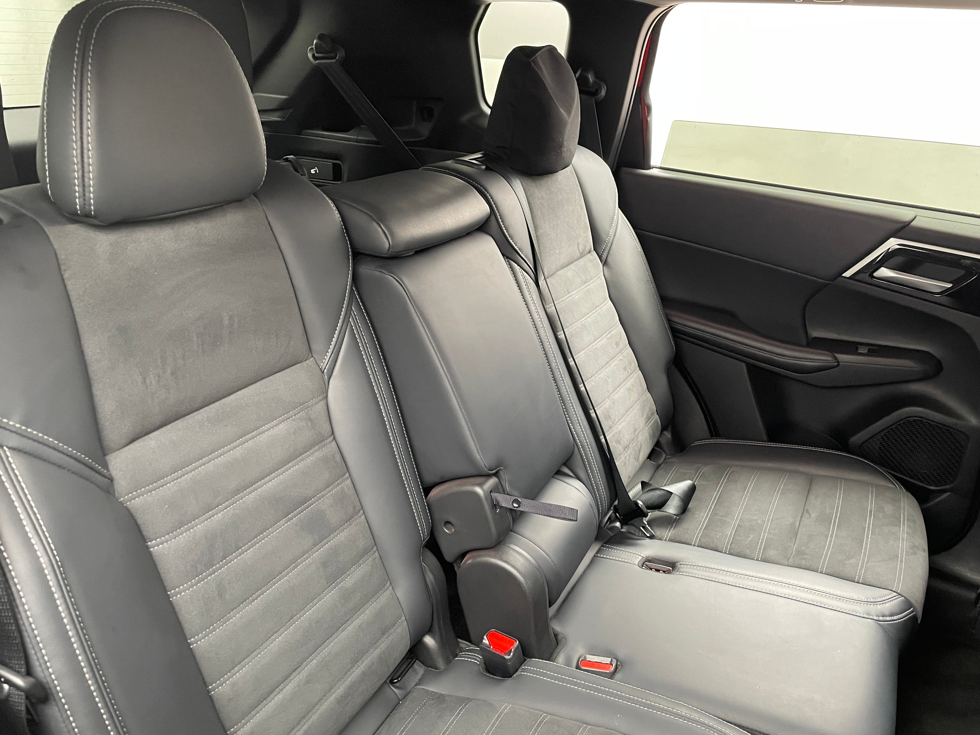 2024 Mitsubishi Outlander SE 5