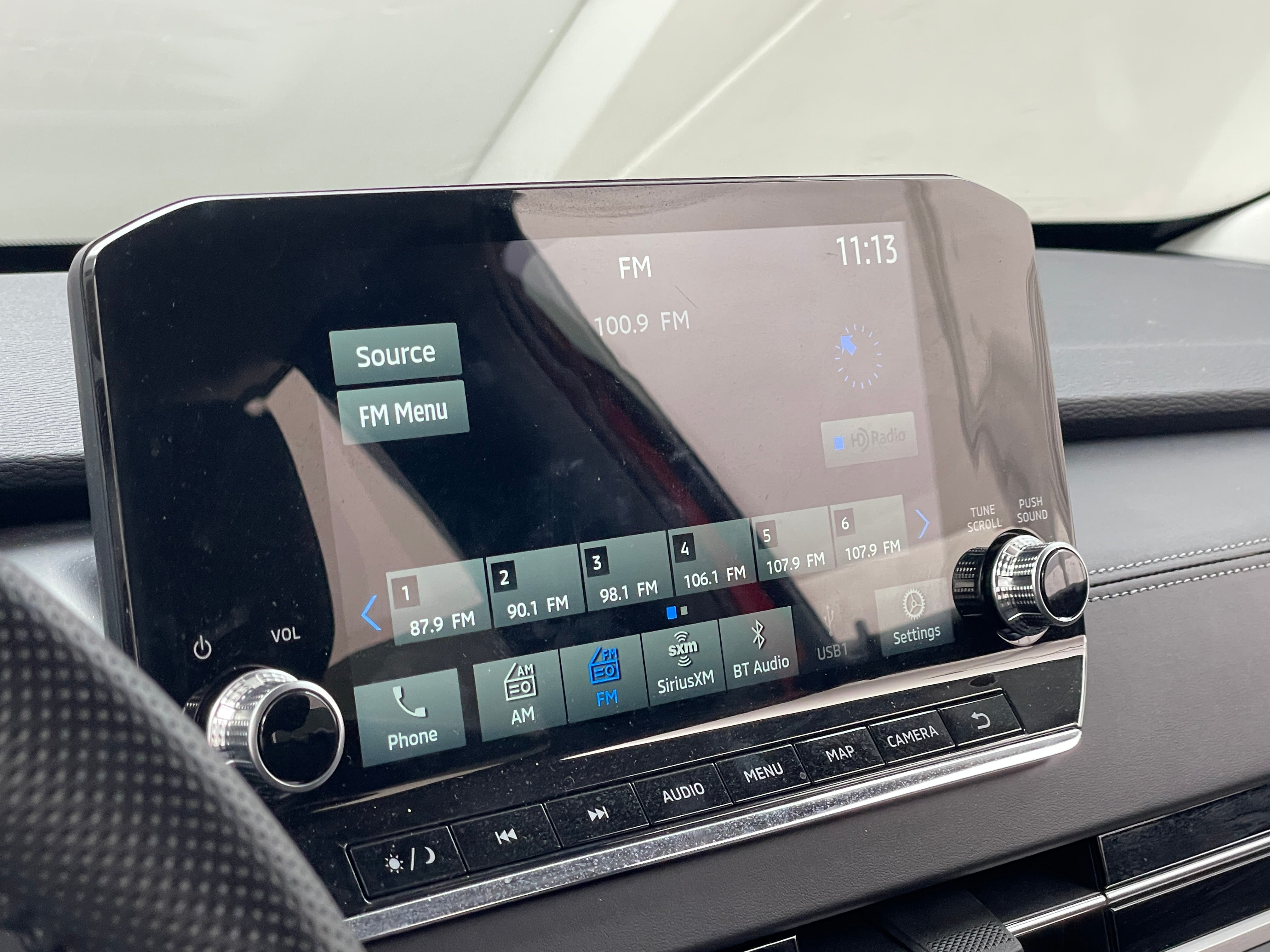 2024 Mitsubishi Outlander SE 3