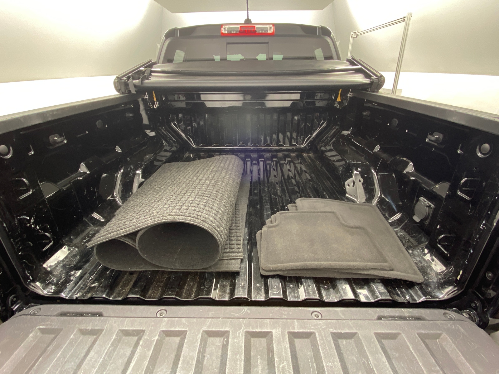 Thumbnail: 2023 Chevrolet Colorado - 6