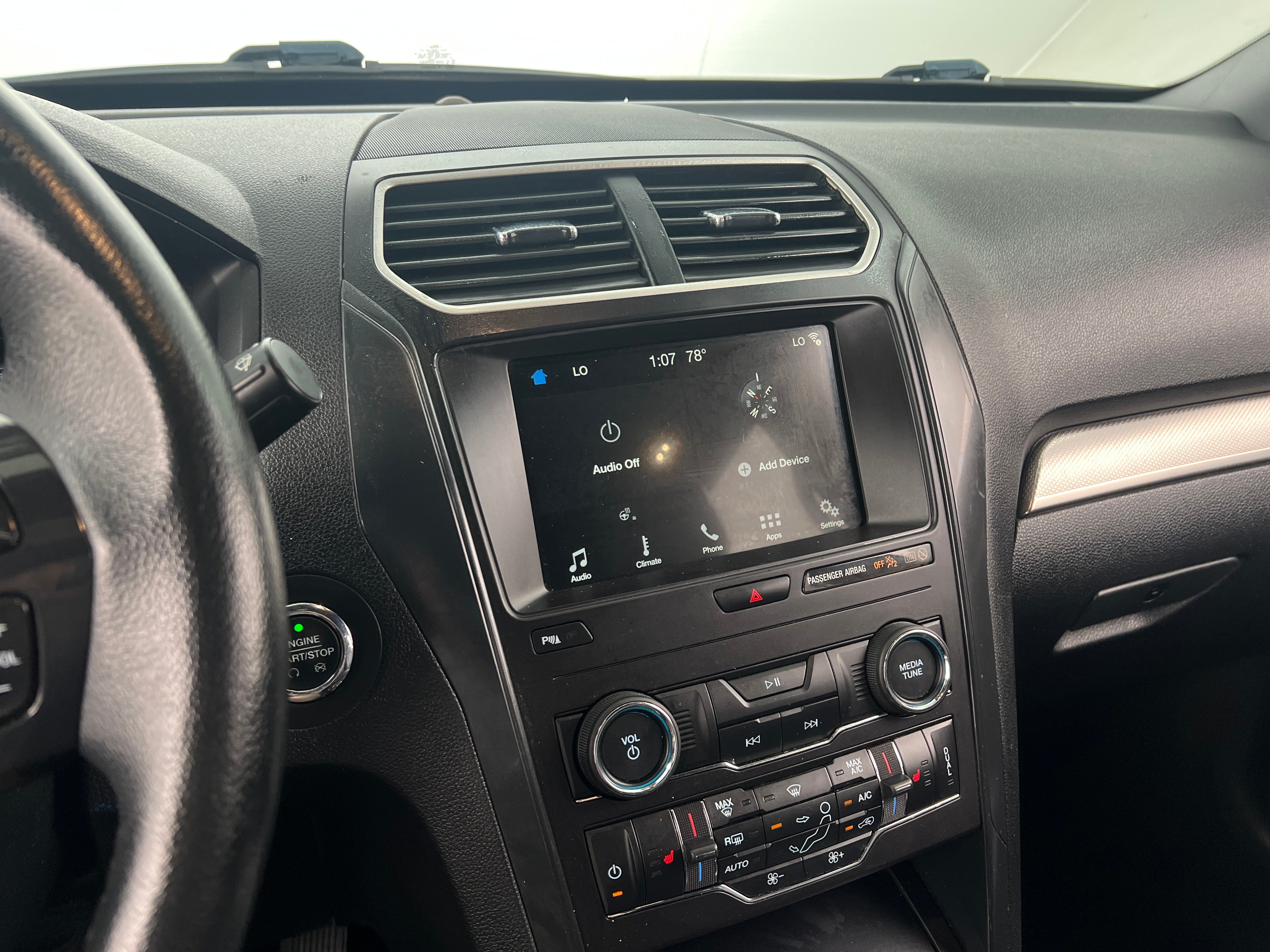 2018 Ford Explorer XLT 3