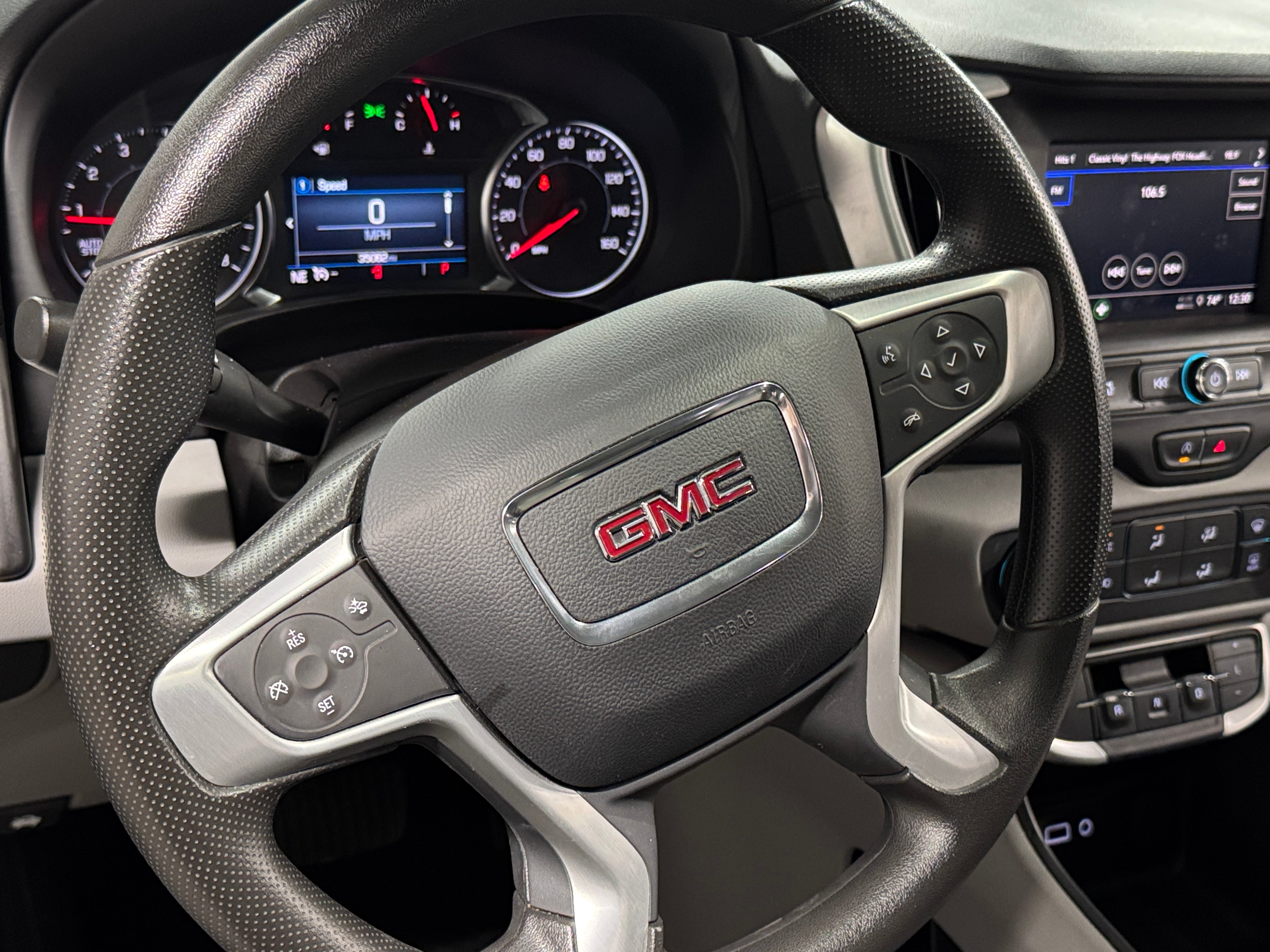 2024 GMC Terrain SLE 5