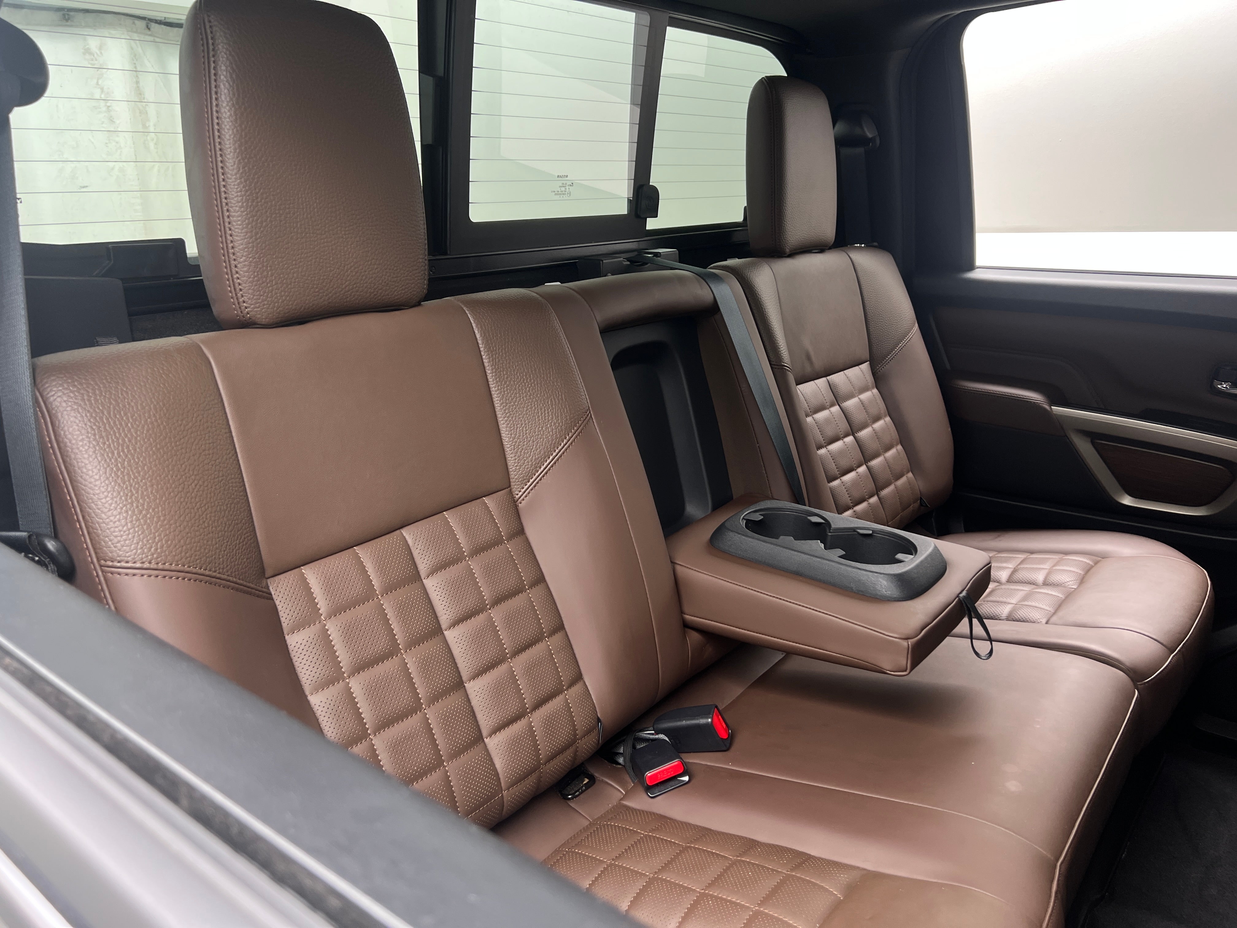 2024 Nissan Titan Platinum Reserve 5