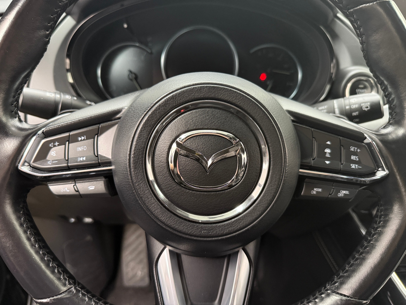 Thumbnail: 2022 Mazda CX-9 - 4