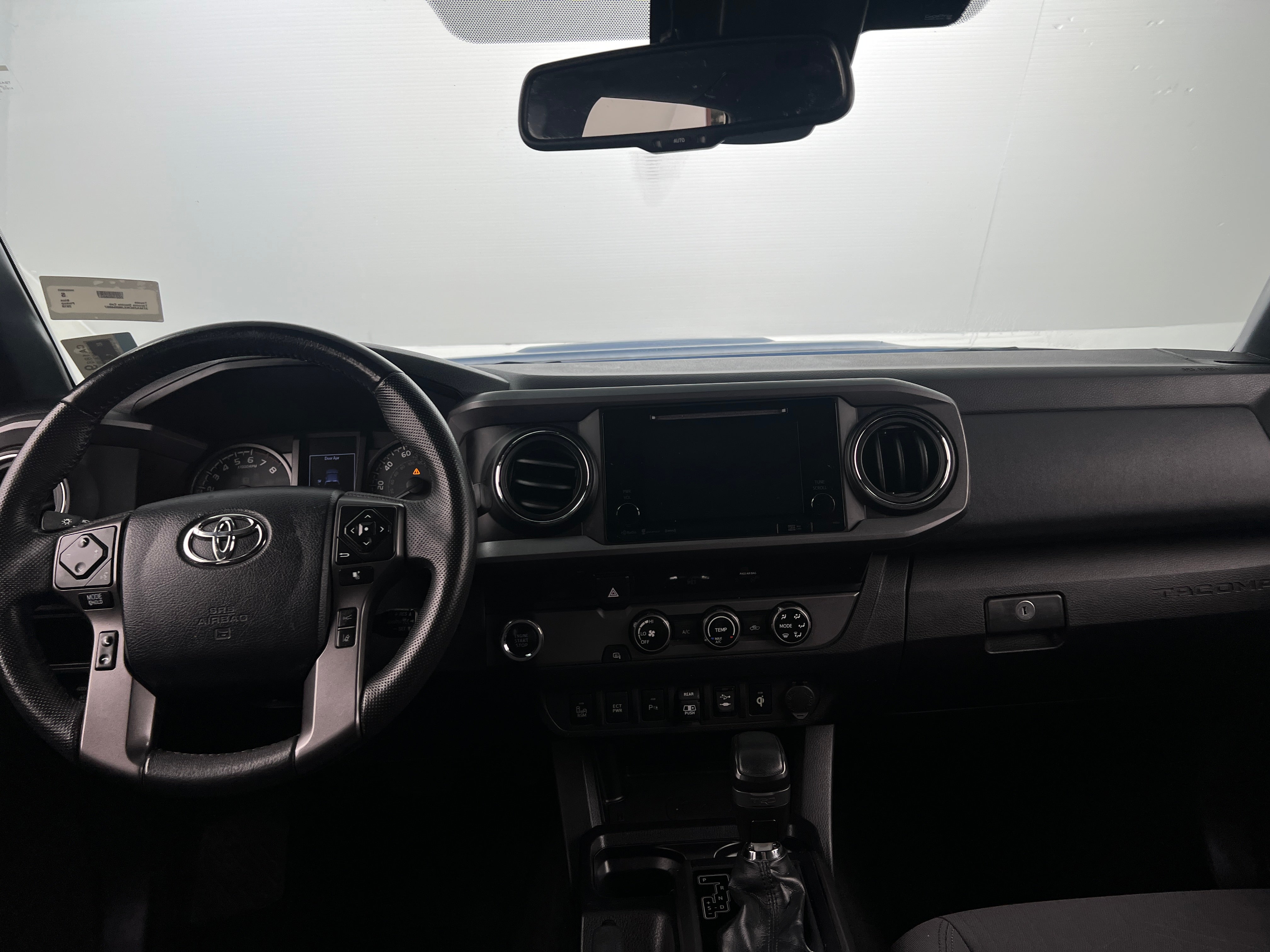2018 Toyota Tacoma TRD Sport 3