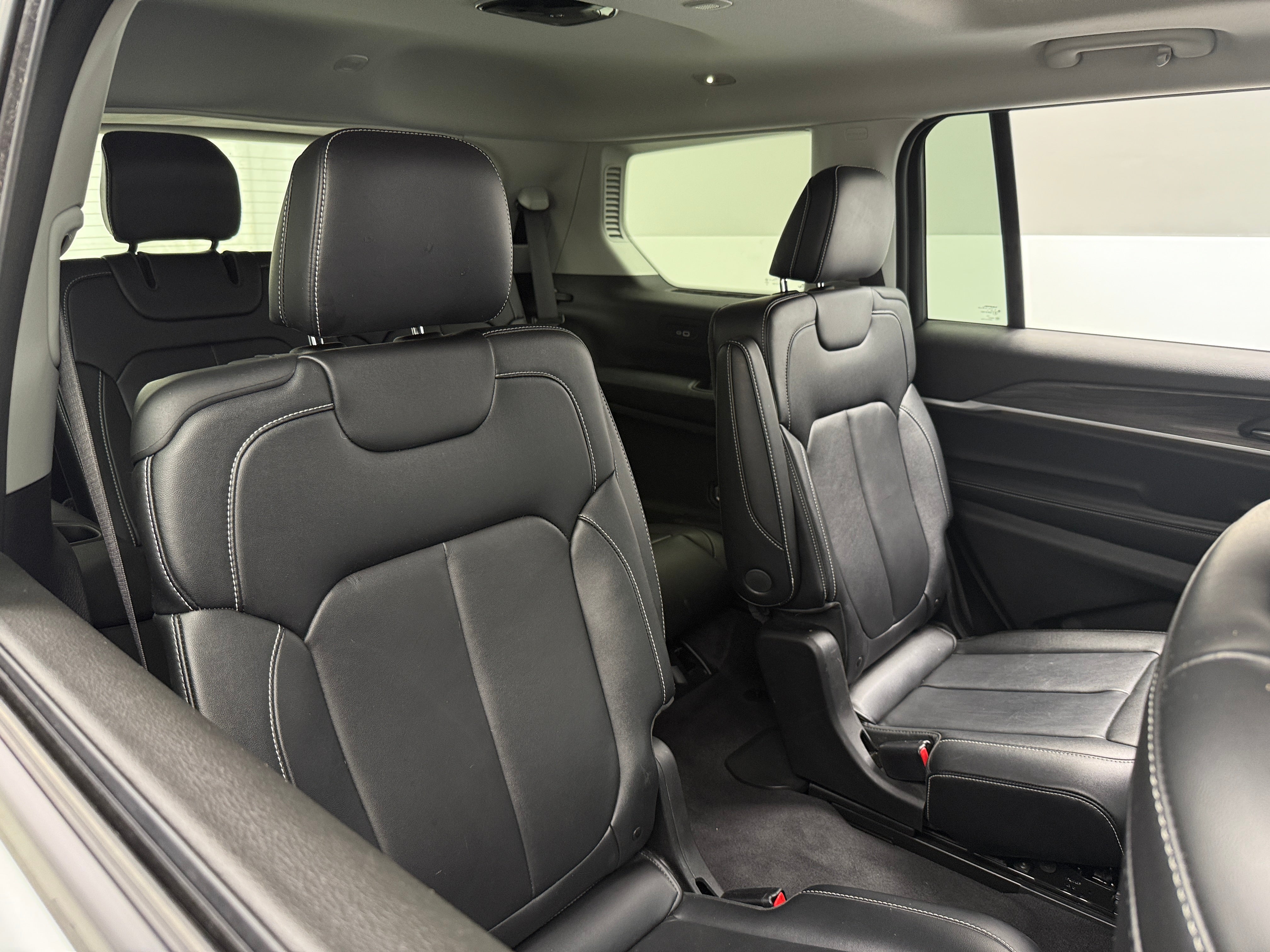 2021 Jeep Grand Cherokee L Limited Edition 5