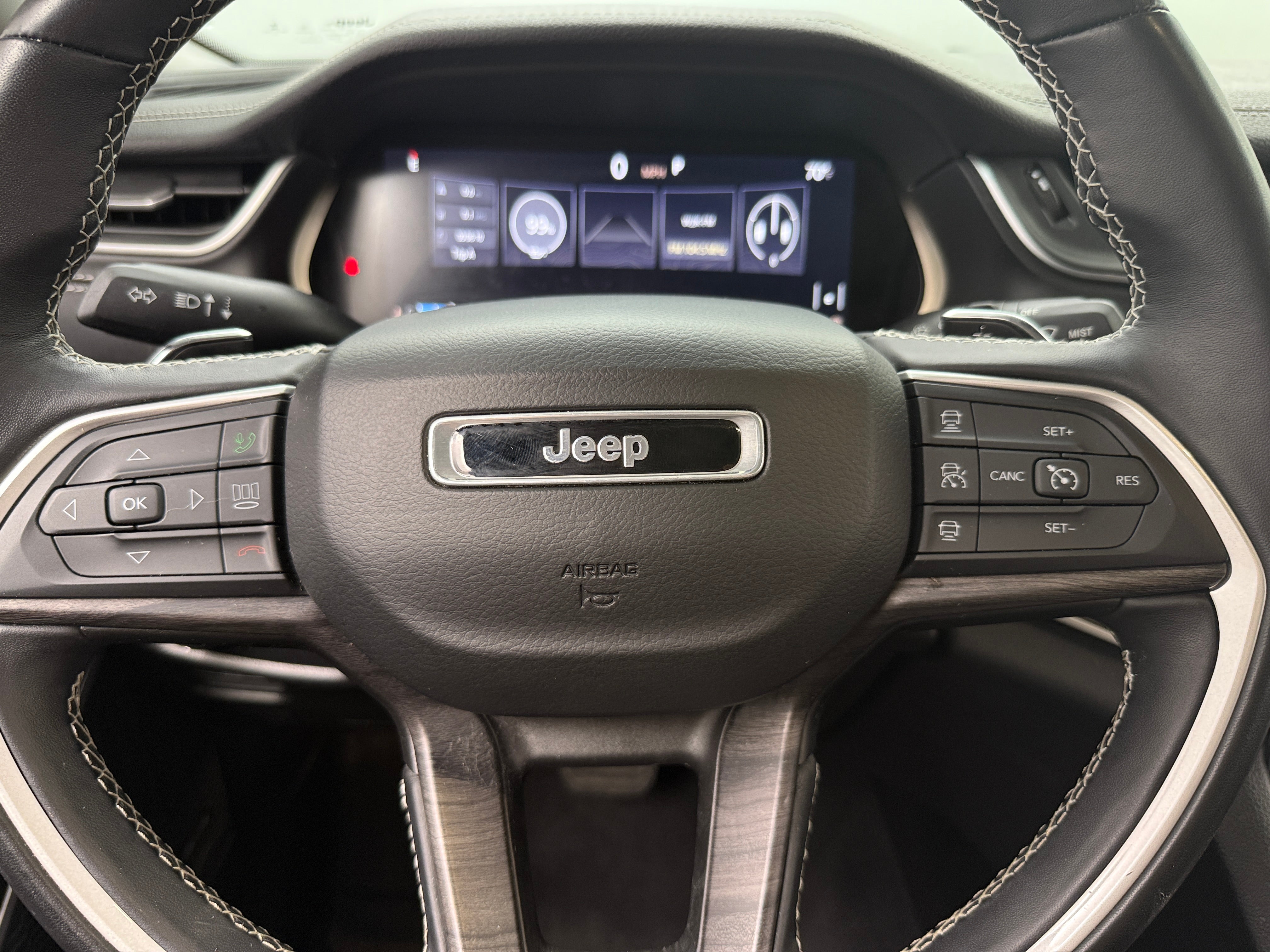 2021 Jeep Grand Cherokee L Limited Edition 4