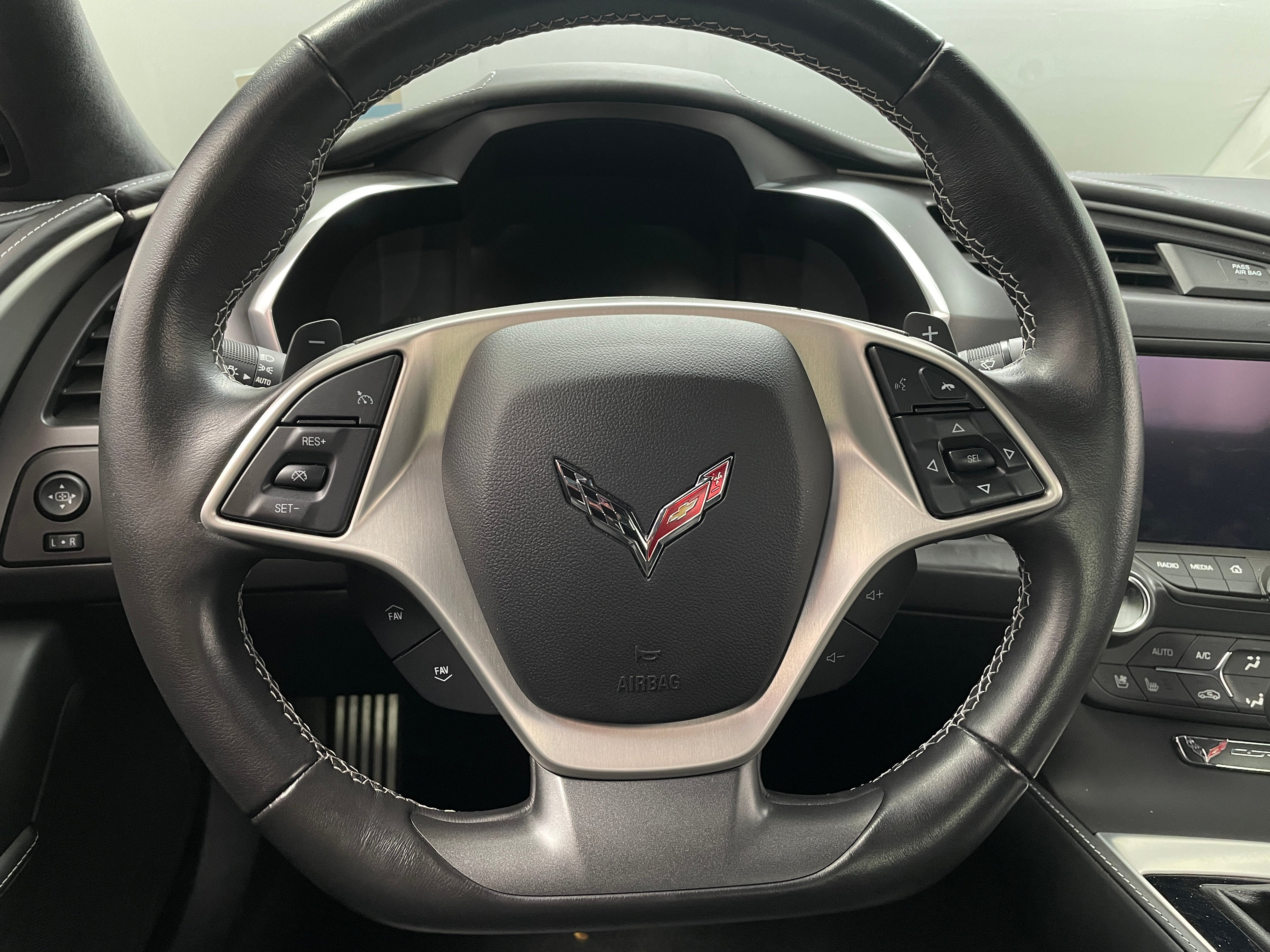 2017 Chevrolet Corvette Stingray 3