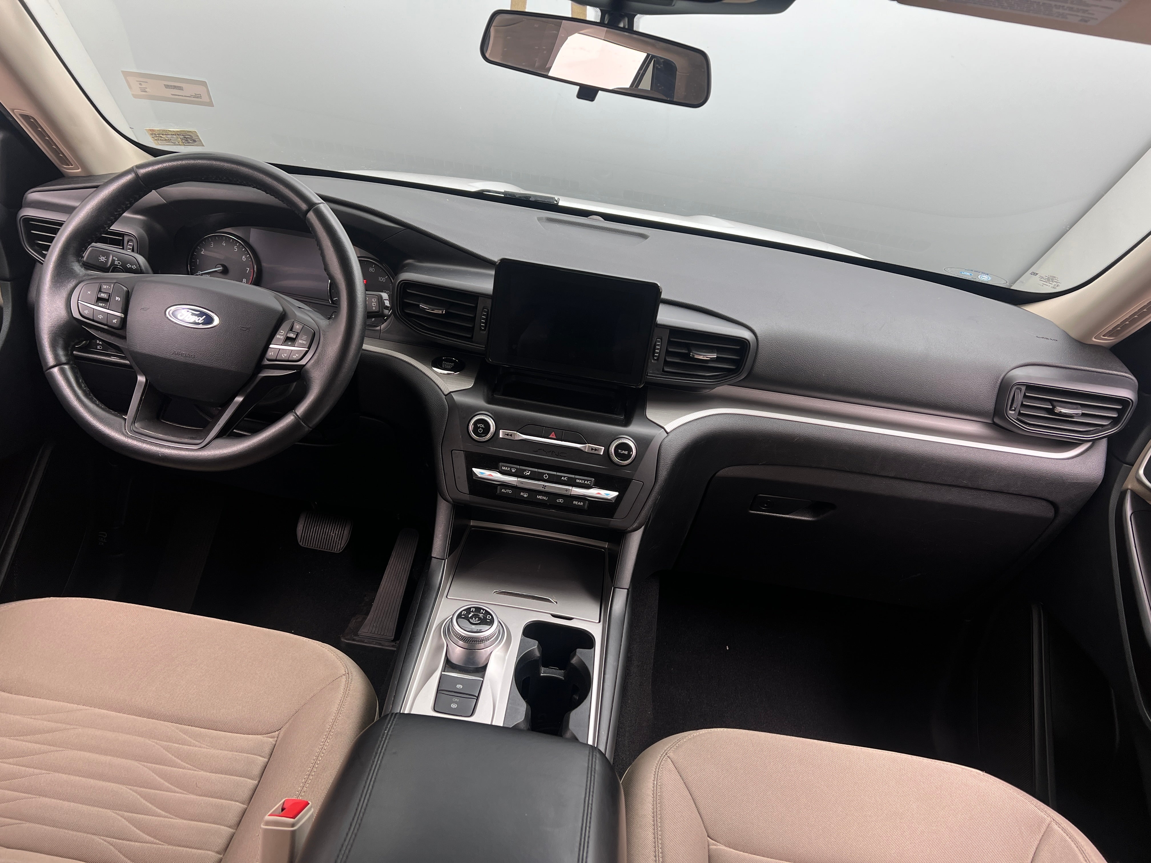 2020 Ford Explorer XLT 3