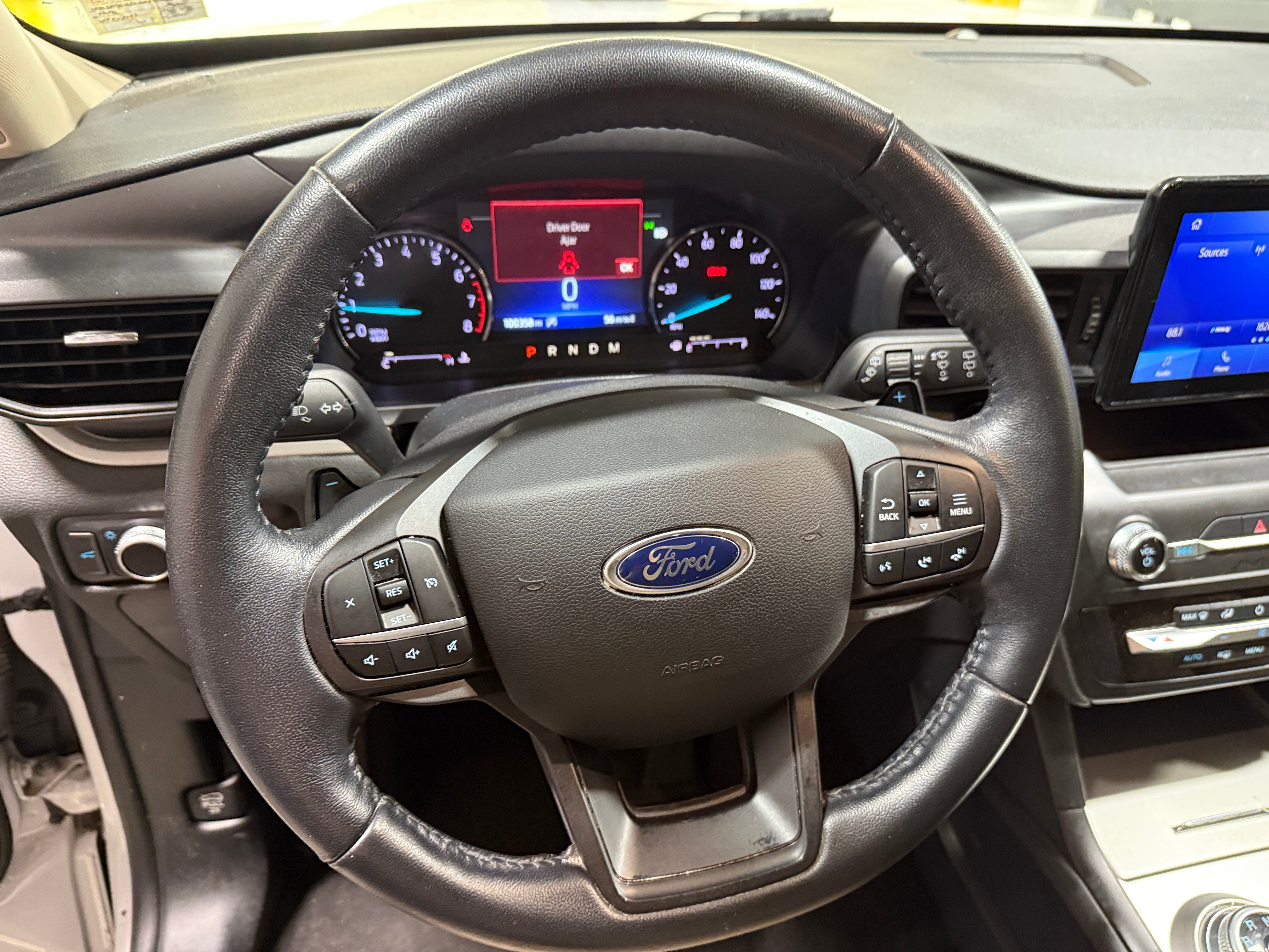 2020 Ford Explorer XLT 5
