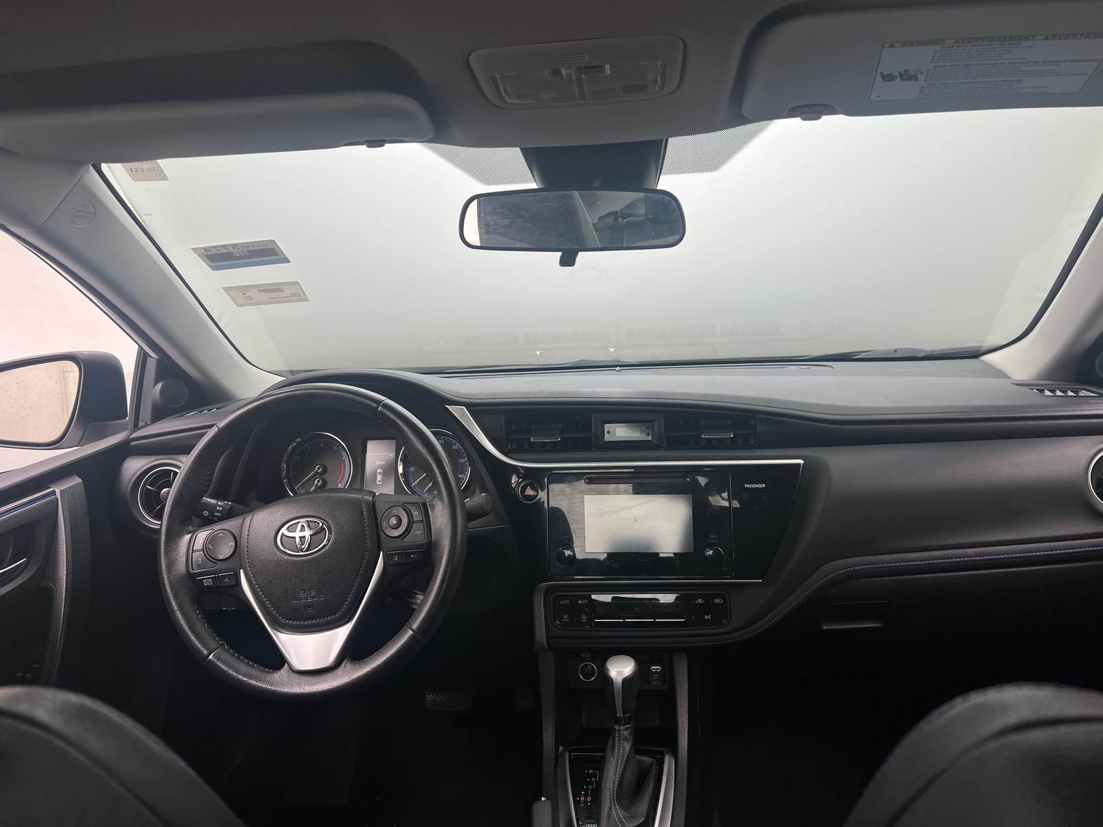 Thumbnail: 2017 Toyota Corolla - 3