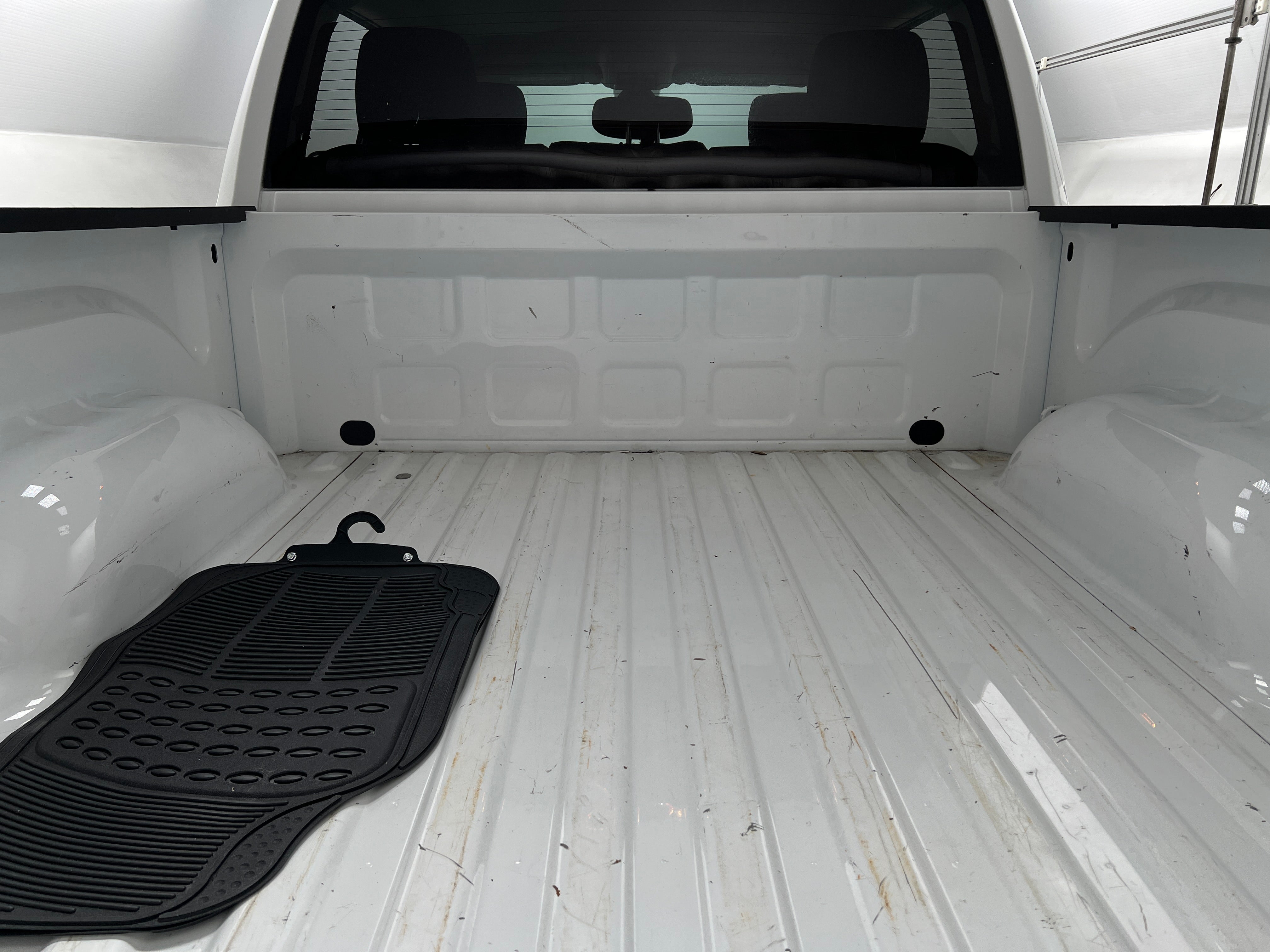 2023 RAM 1500 Classic SLT 7