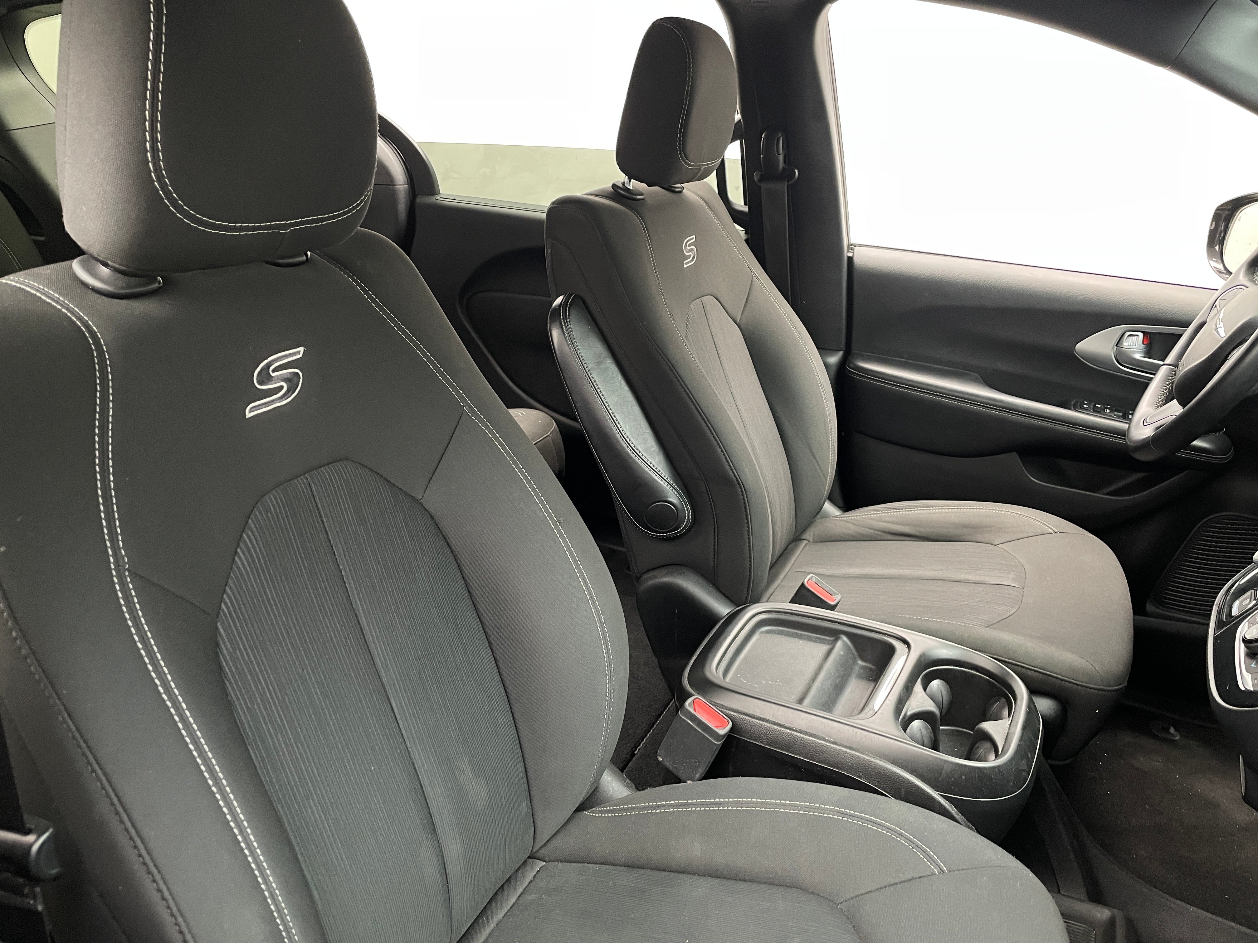 2018 Chrysler Pacifica Touring Plus 2