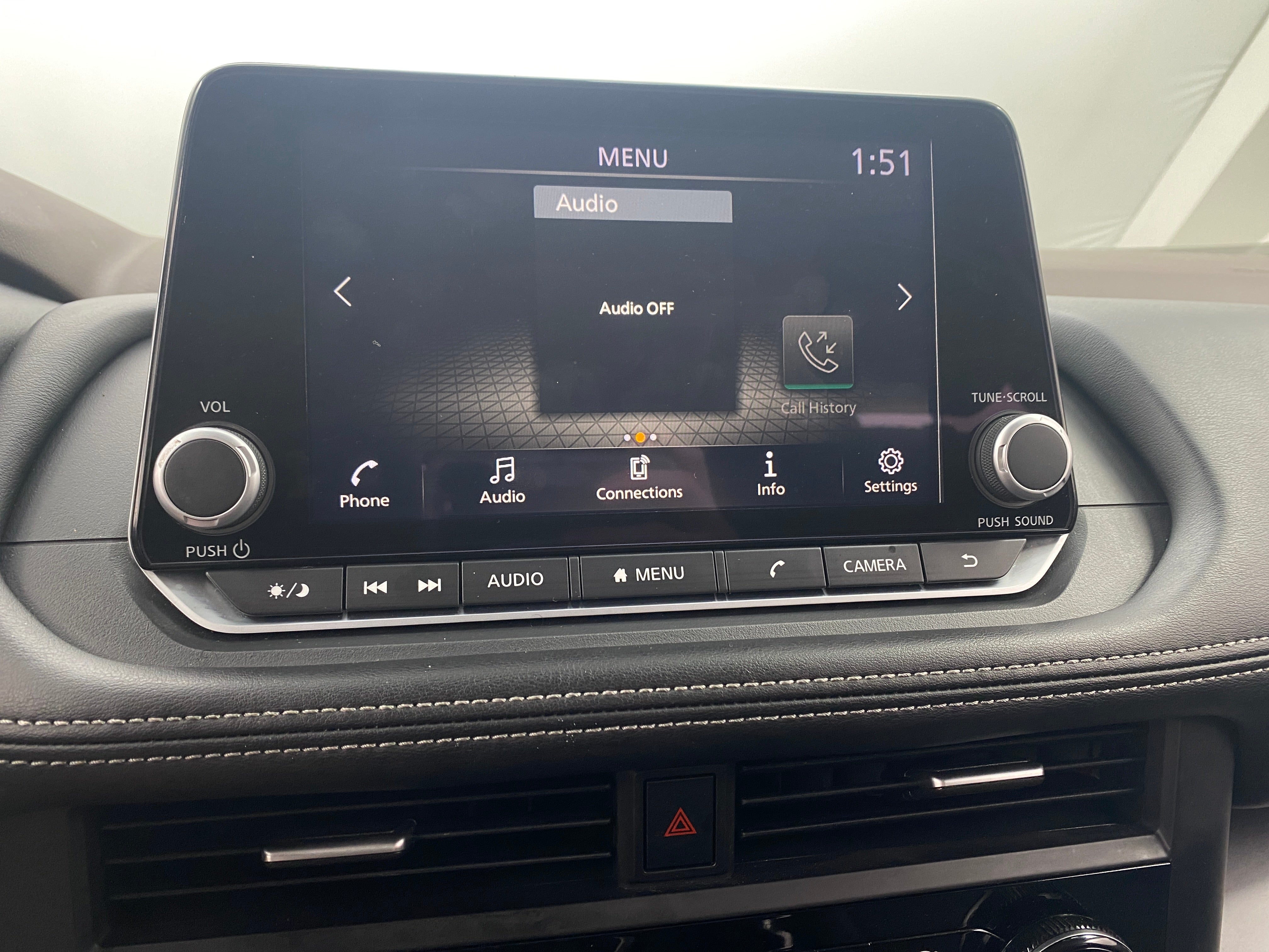 2023 Nissan Rogue S 4
