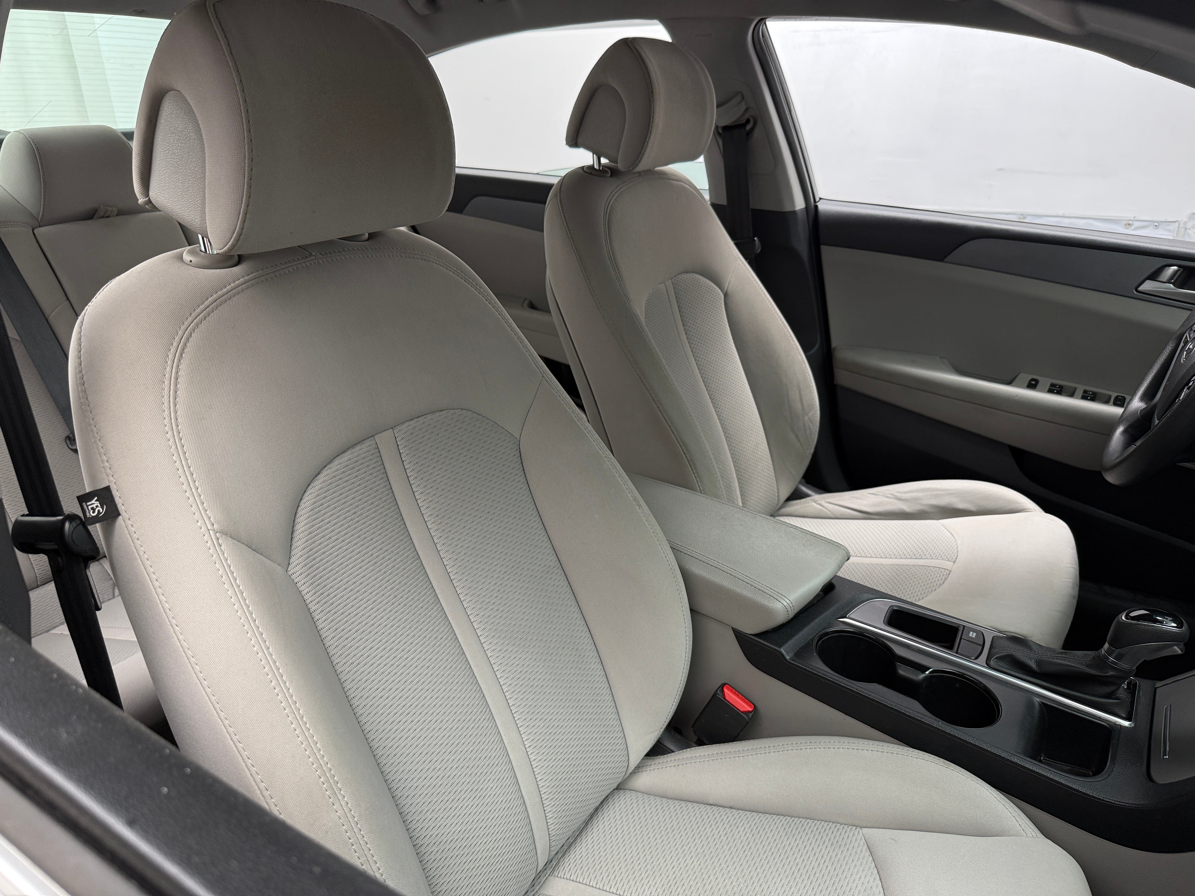 2017 Hyundai Sonata Base 2