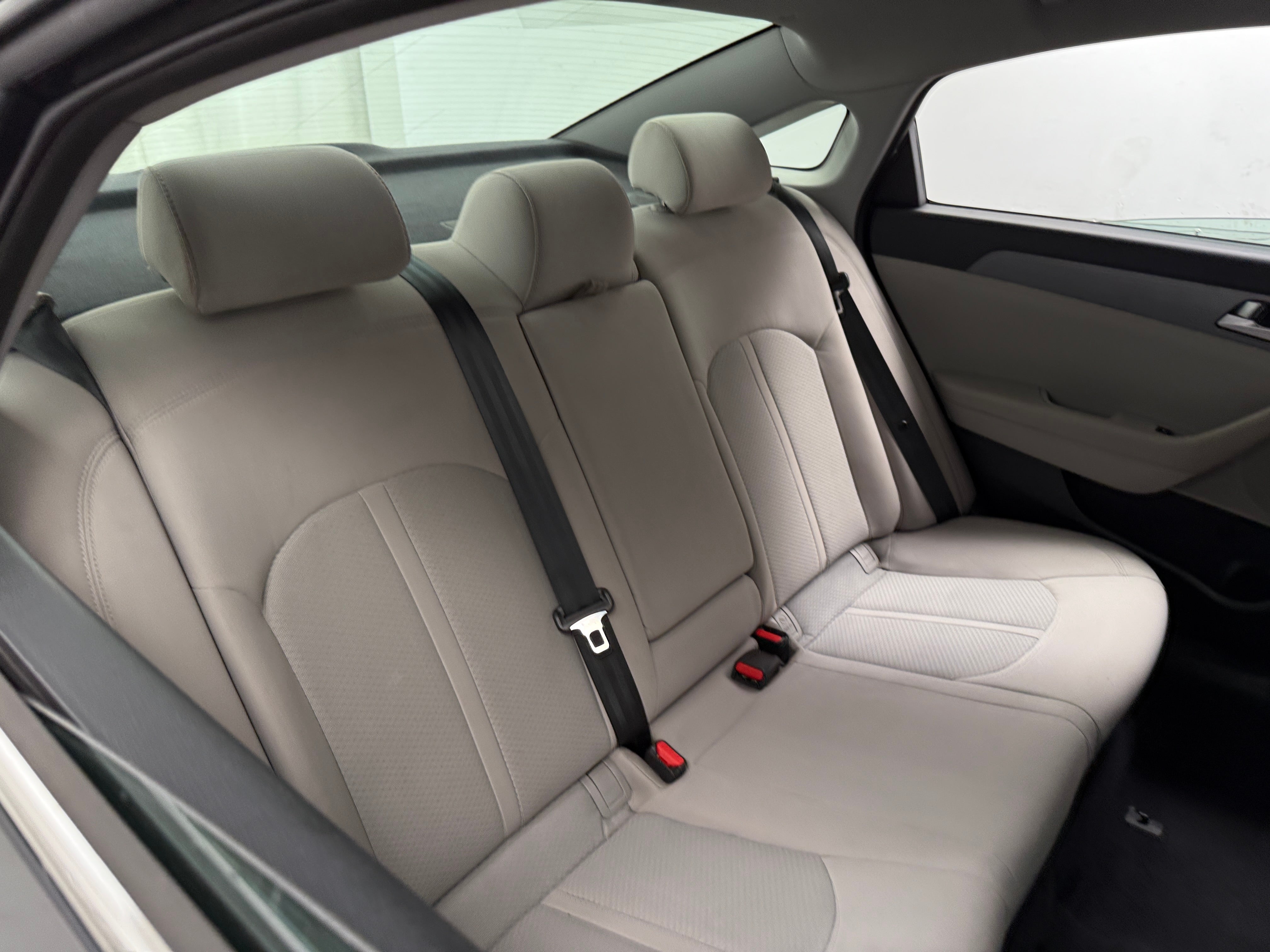 2017 Hyundai Sonata Base 6