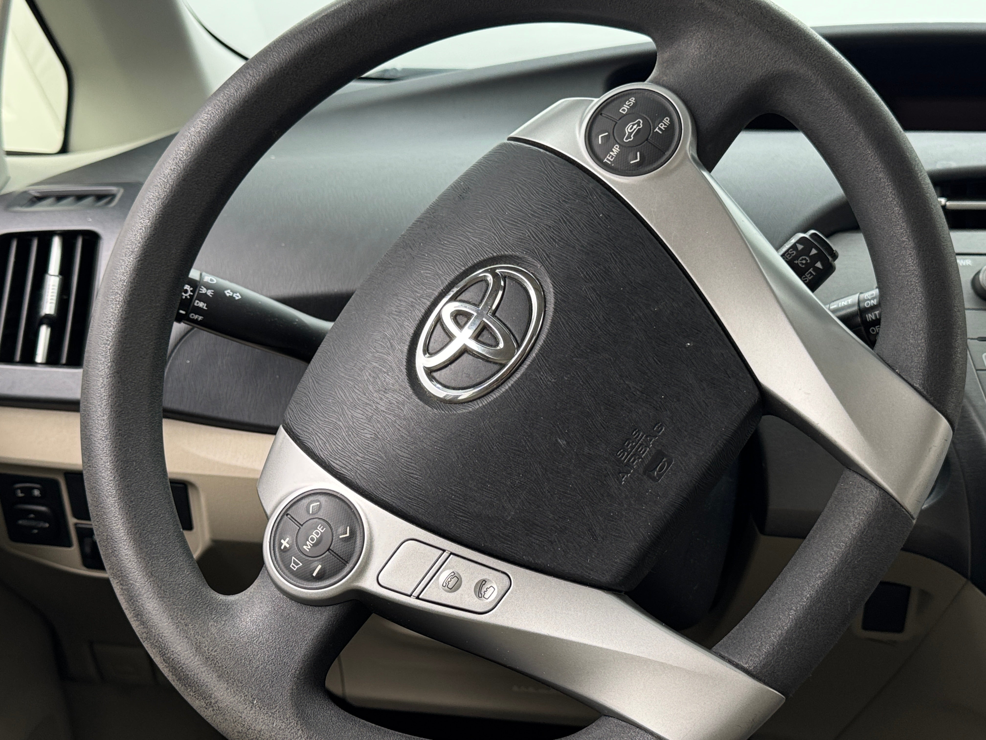 2013 Toyota Prius Two 5