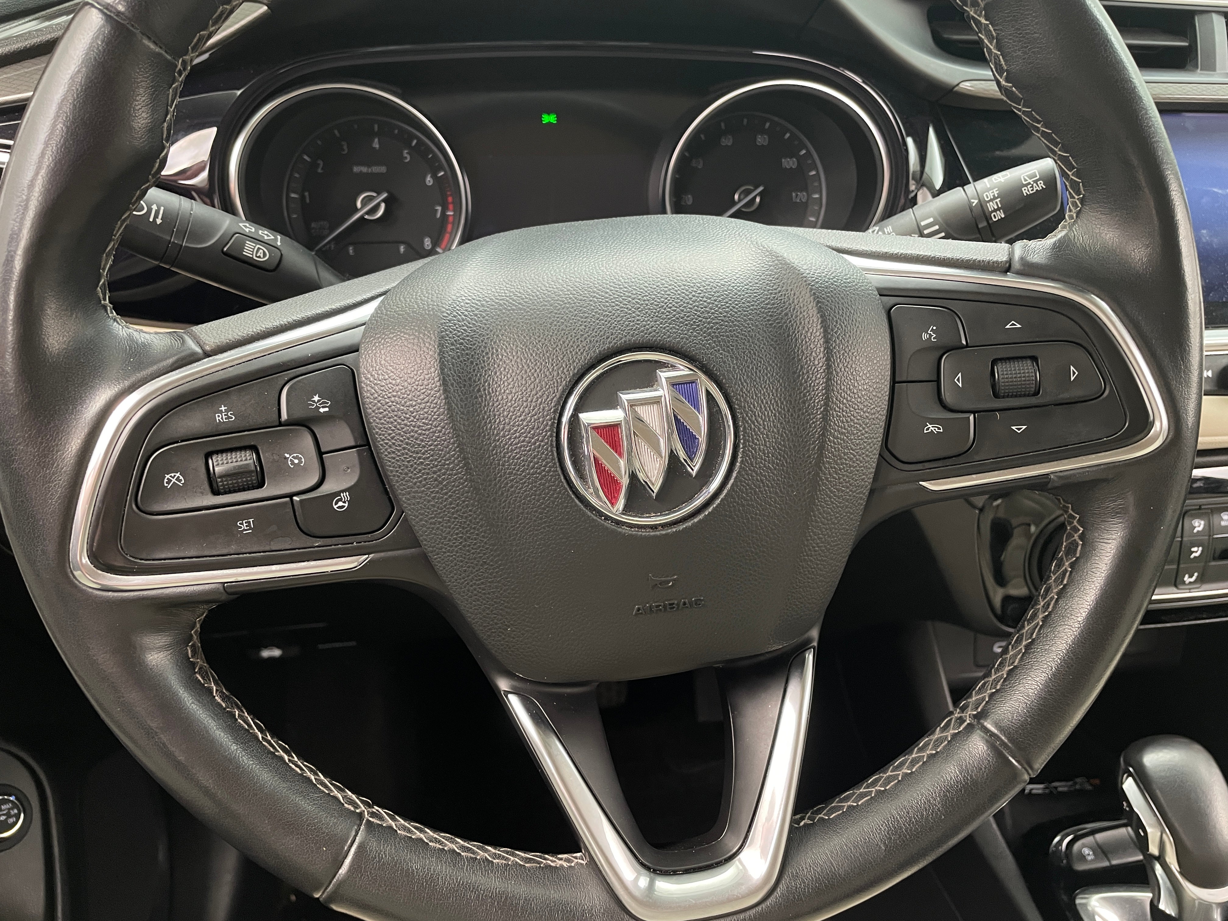 2020 Buick Encore GX Essence 5