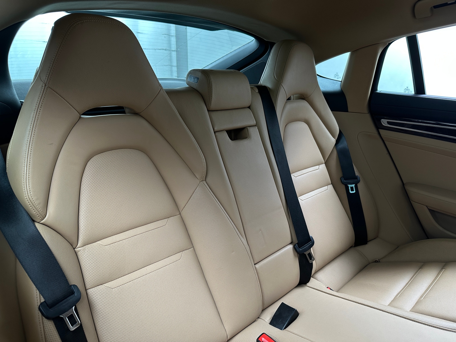 Thumbnail: 2018 Porsche Panamera - 5