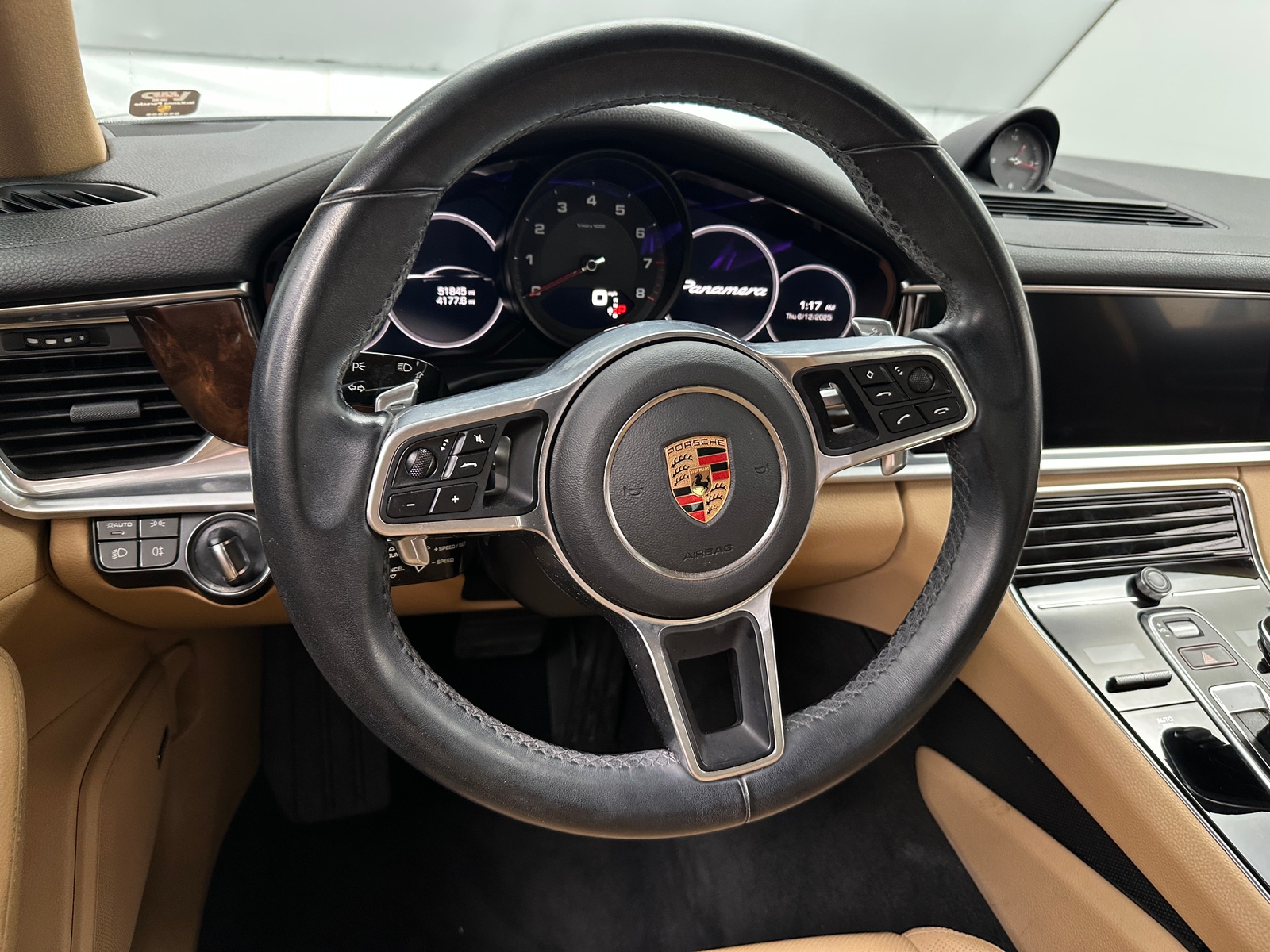 Thumbnail: 2018 Porsche Panamera - 4