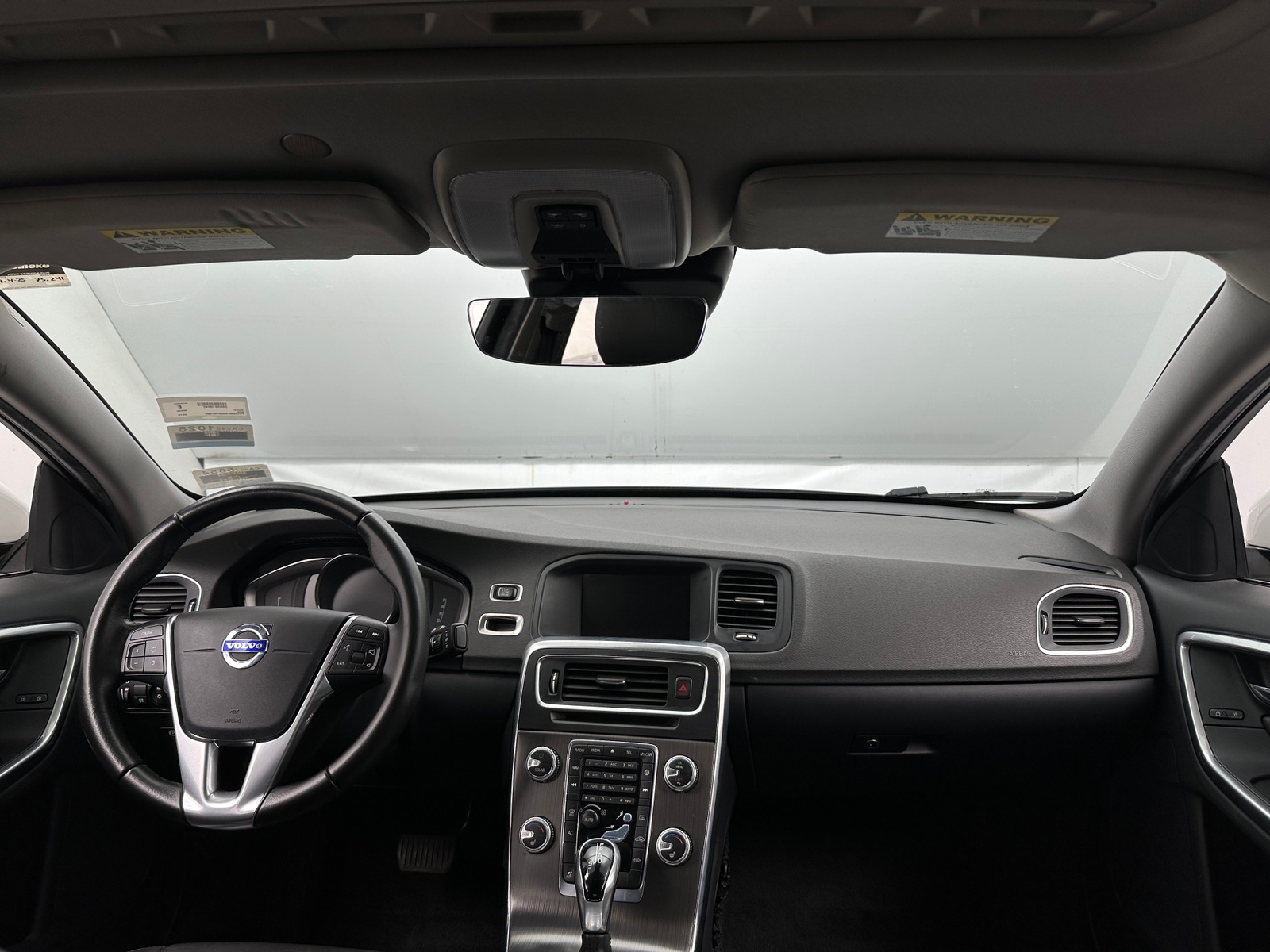 Thumbnail: 2016 Volvo S60 - 2
