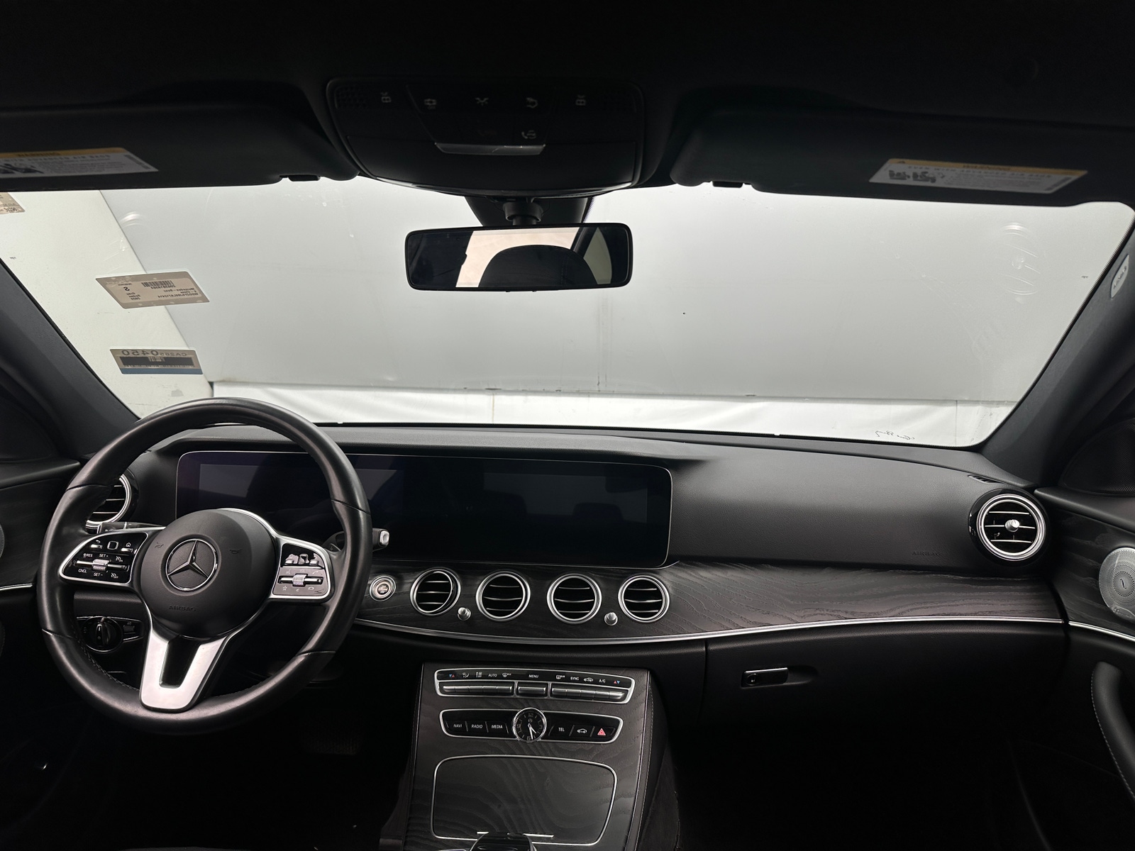 Thumbnail: 2020 Mercedes-Benz E-Class - 2